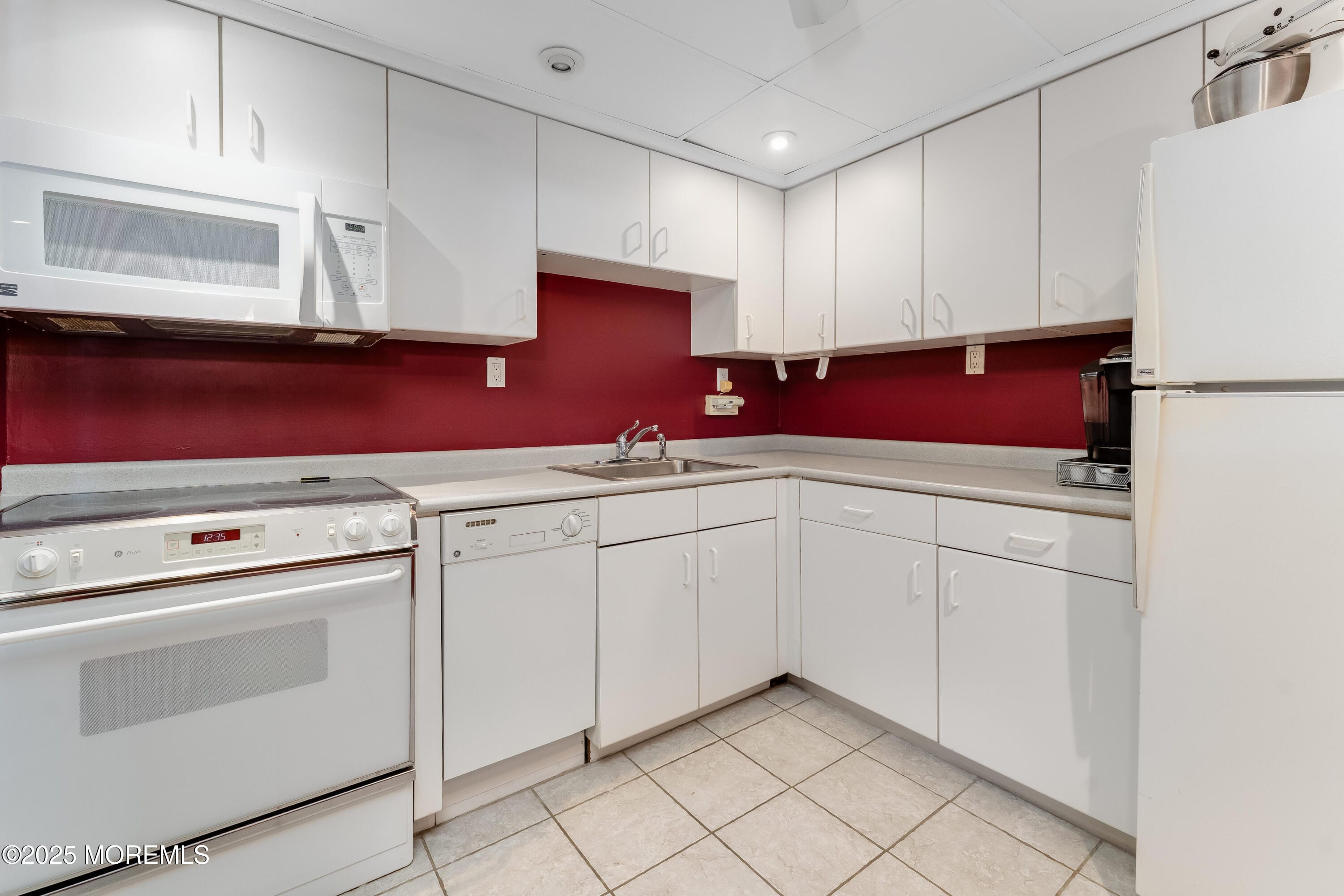100 Seaview Avenue 3B Image 2