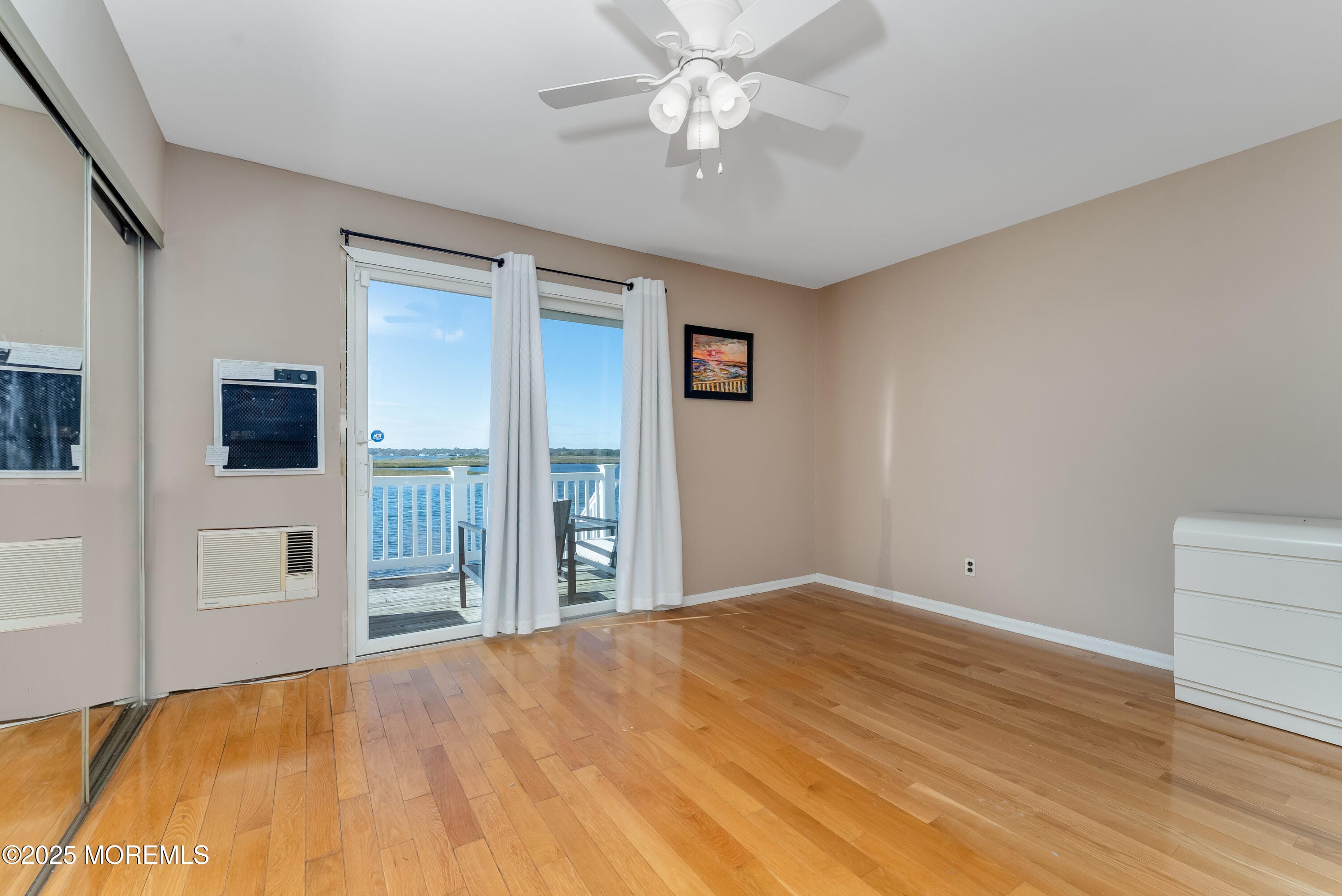 100 Seaview Avenue 3B Image 4