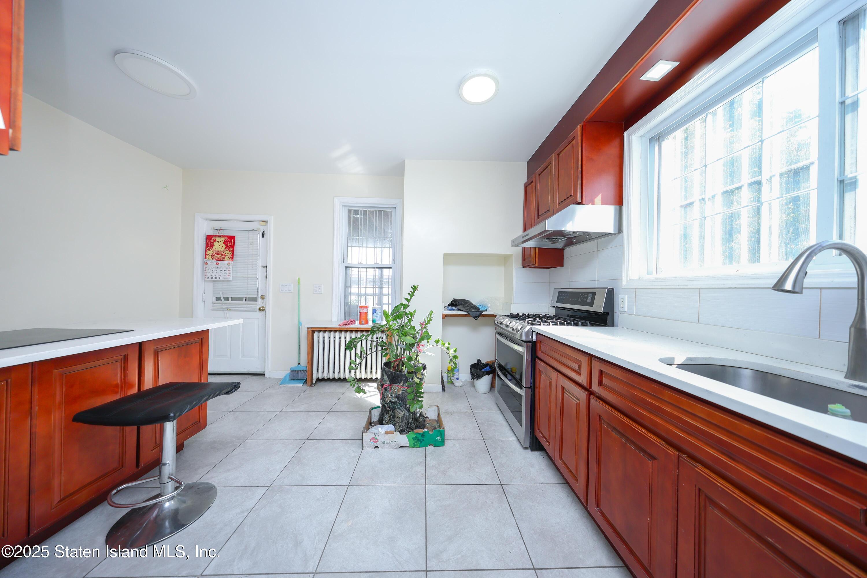 111 Liberty Avenue, Staten Island, NY, 10304 image 7