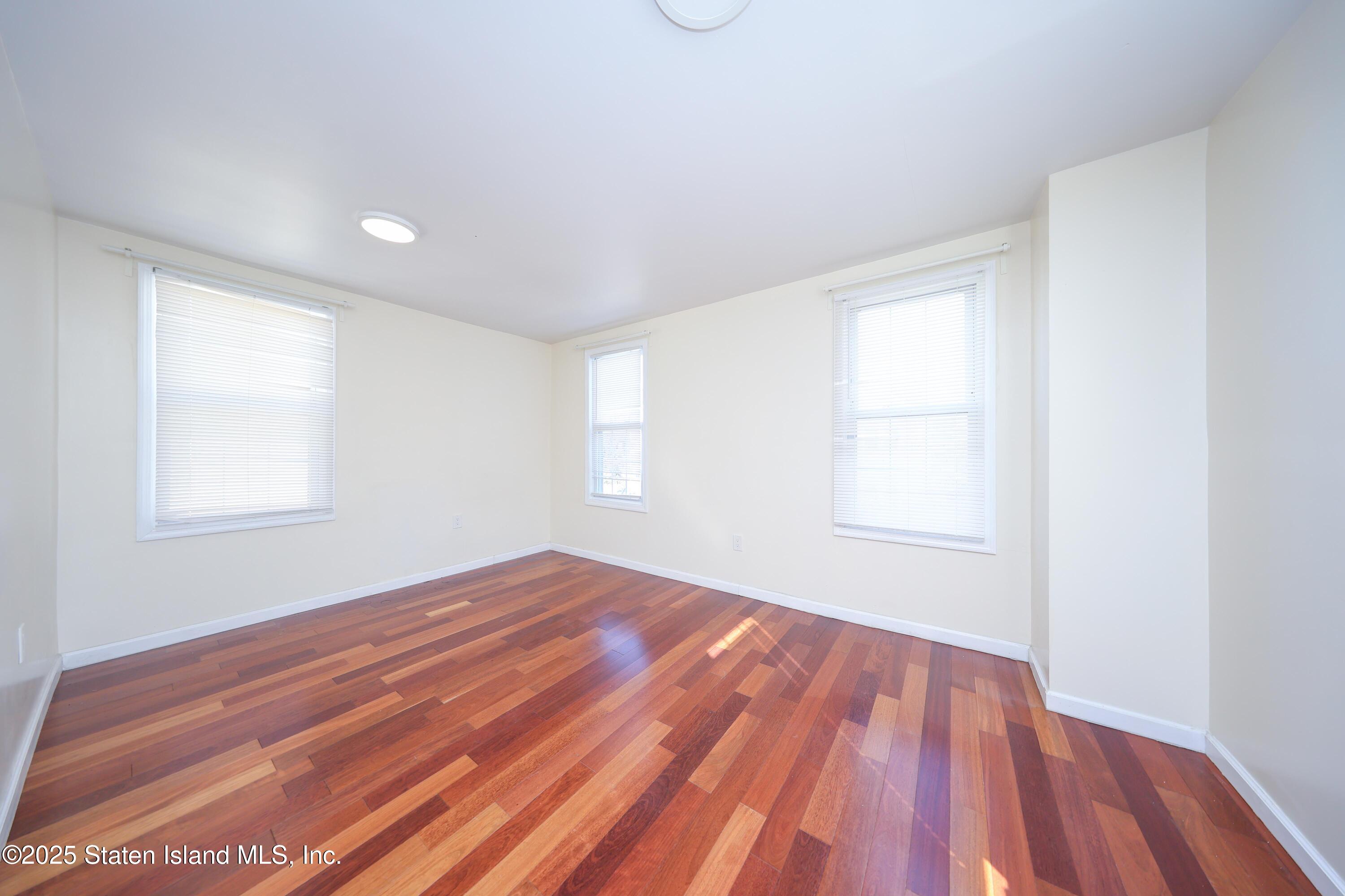 111 Liberty Avenue, Staten Island, NY, 10304 image 24