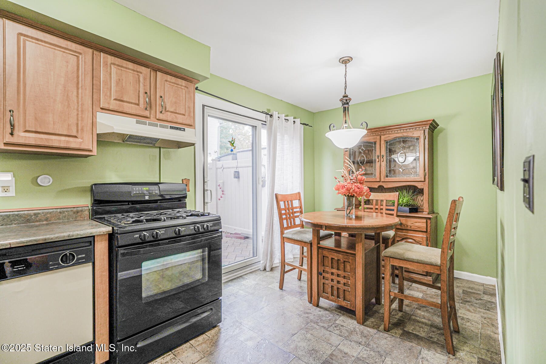 40 Bower Court, Staten Island, NY, 10309 image 8