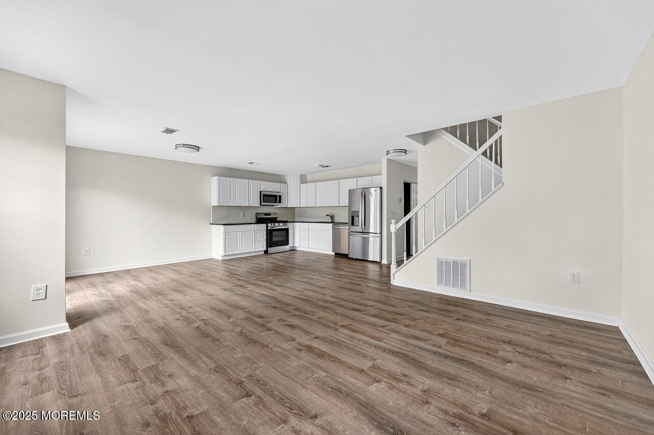 34 S Pointe Circle, Tinton Falls, NJ, 07753 image 7