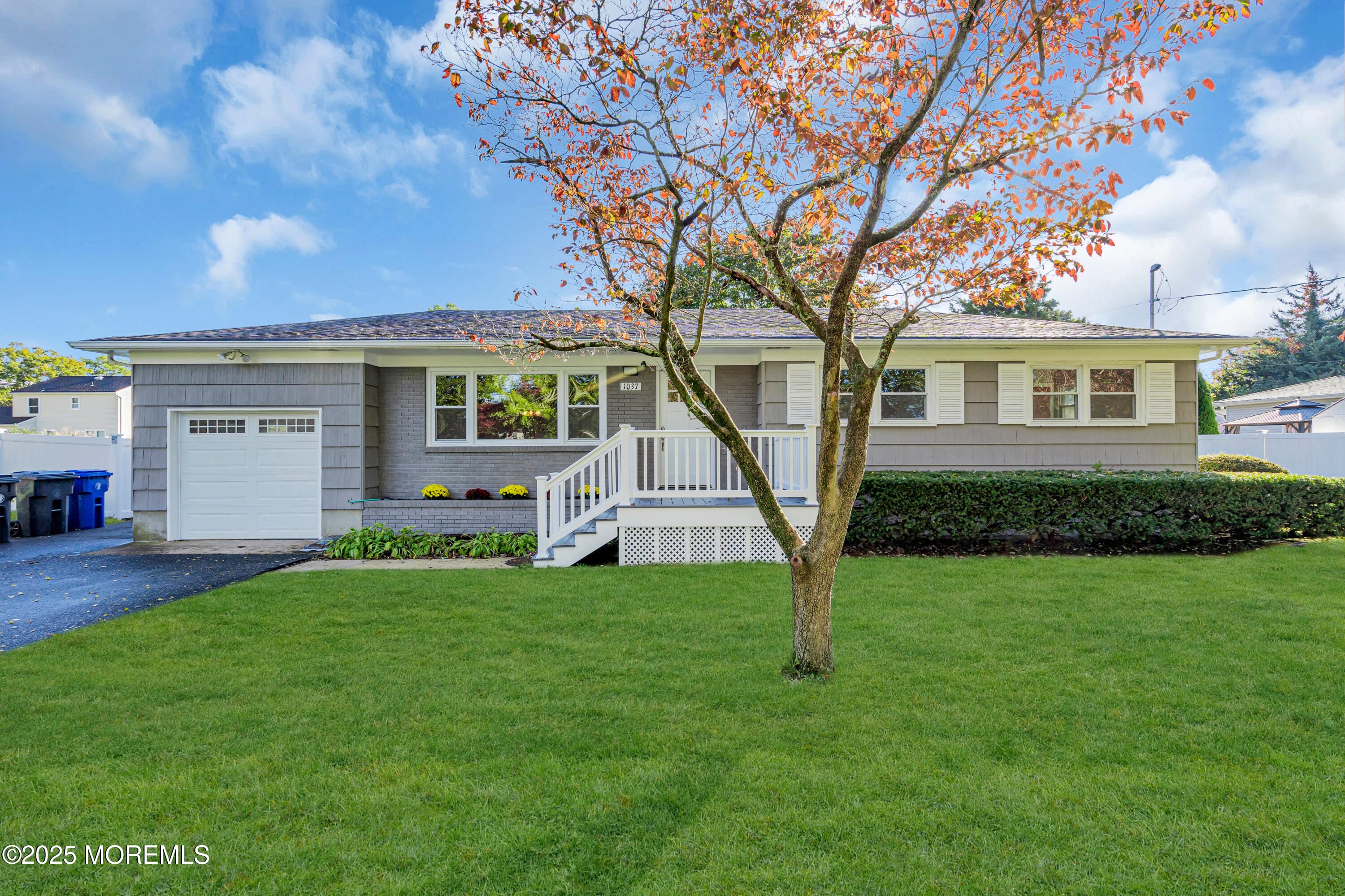 1037 Savannah Street Image 1