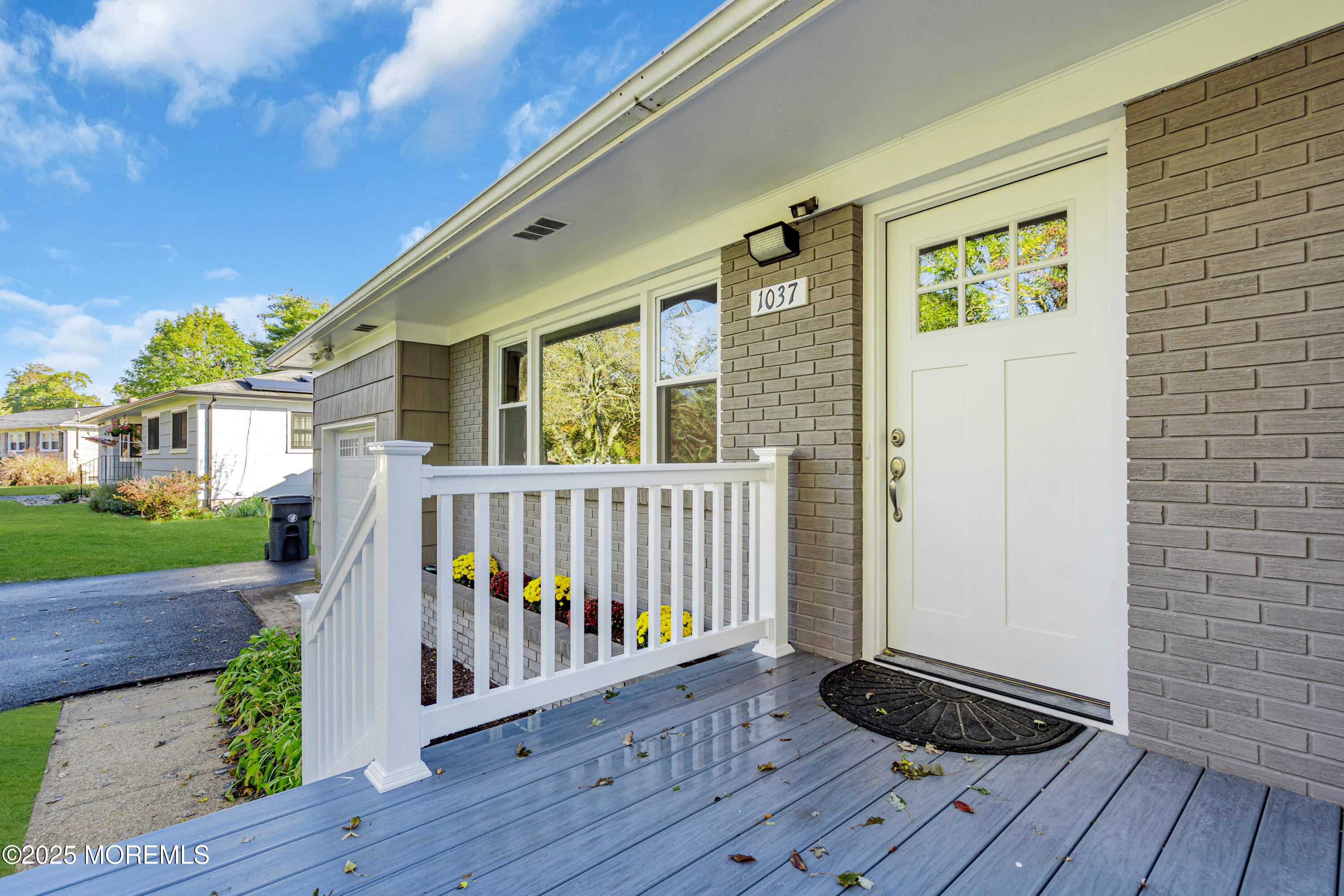 1037 Savannah Street Image 3