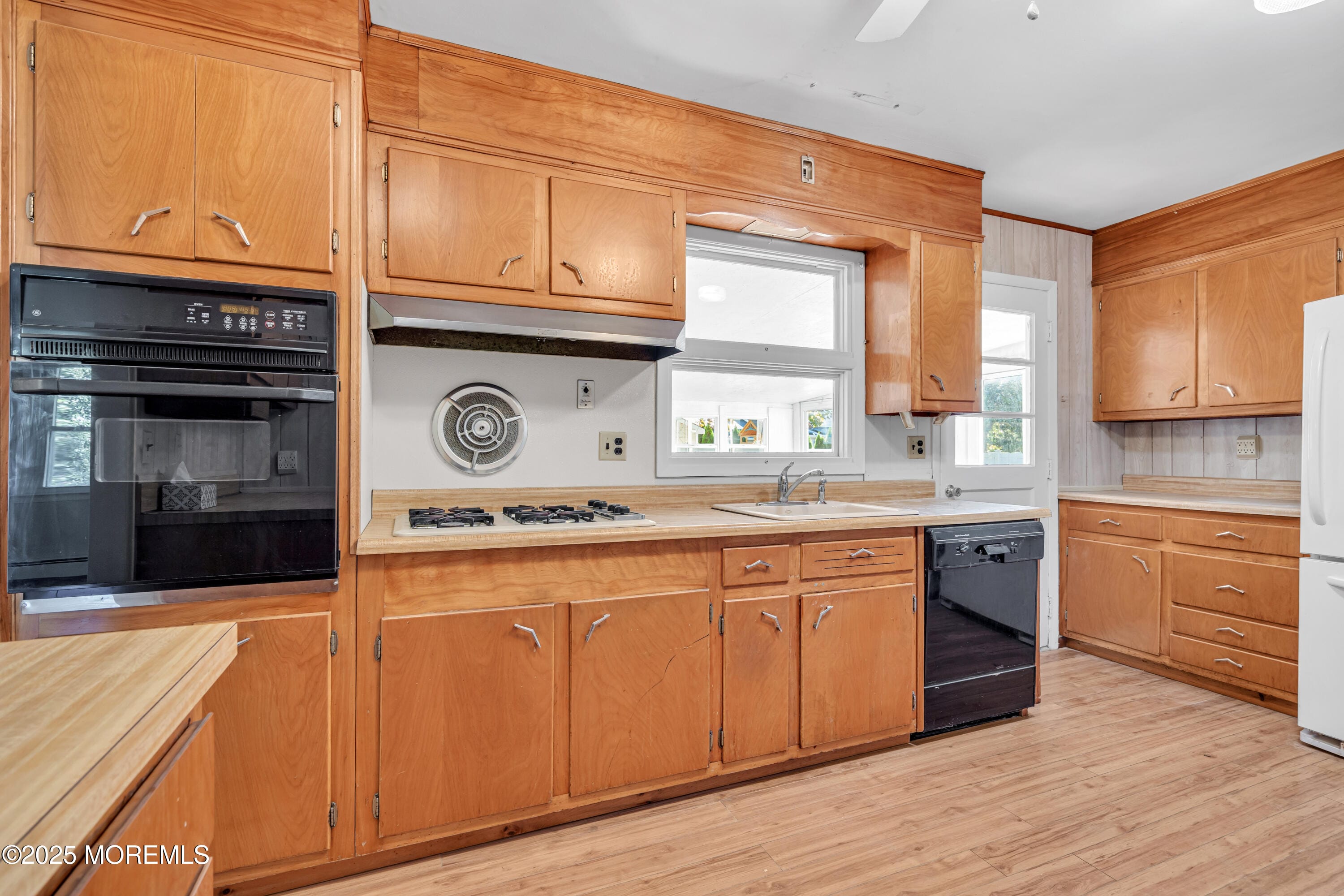 1037 Savannah Street, Toms River, NJ, 08753 image 15