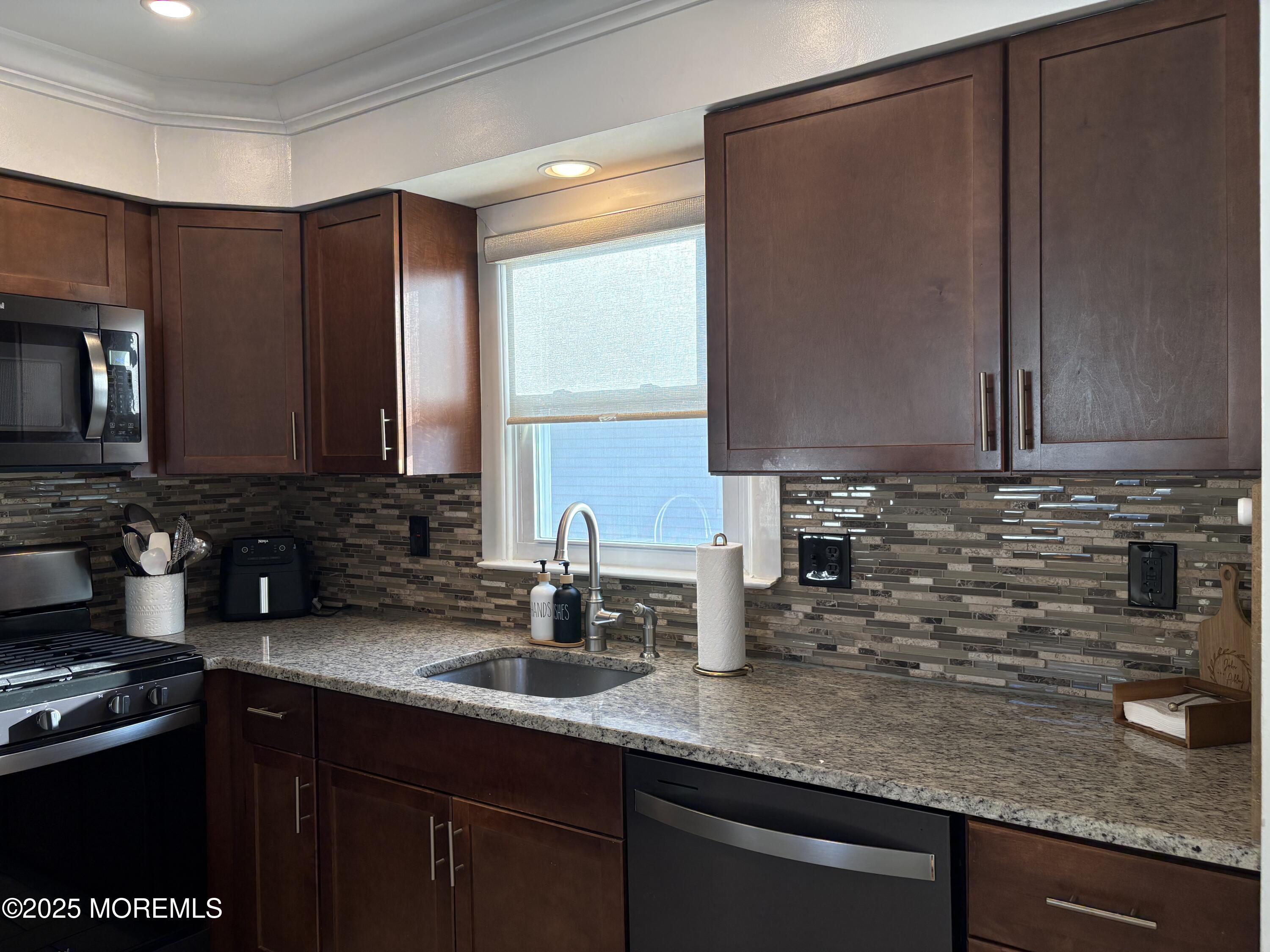 550 Crestview Terrace, Point Pleasant, NJ, 08742 image 10