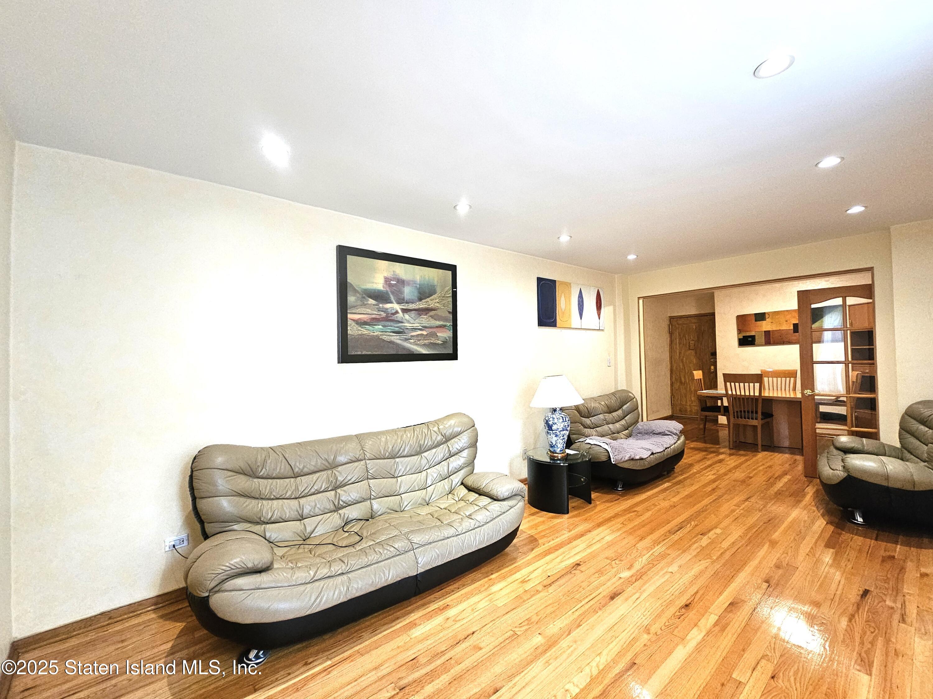9040 Fort Hamilton Parkway 3k, Brooklyn, NY, 11209 image 14