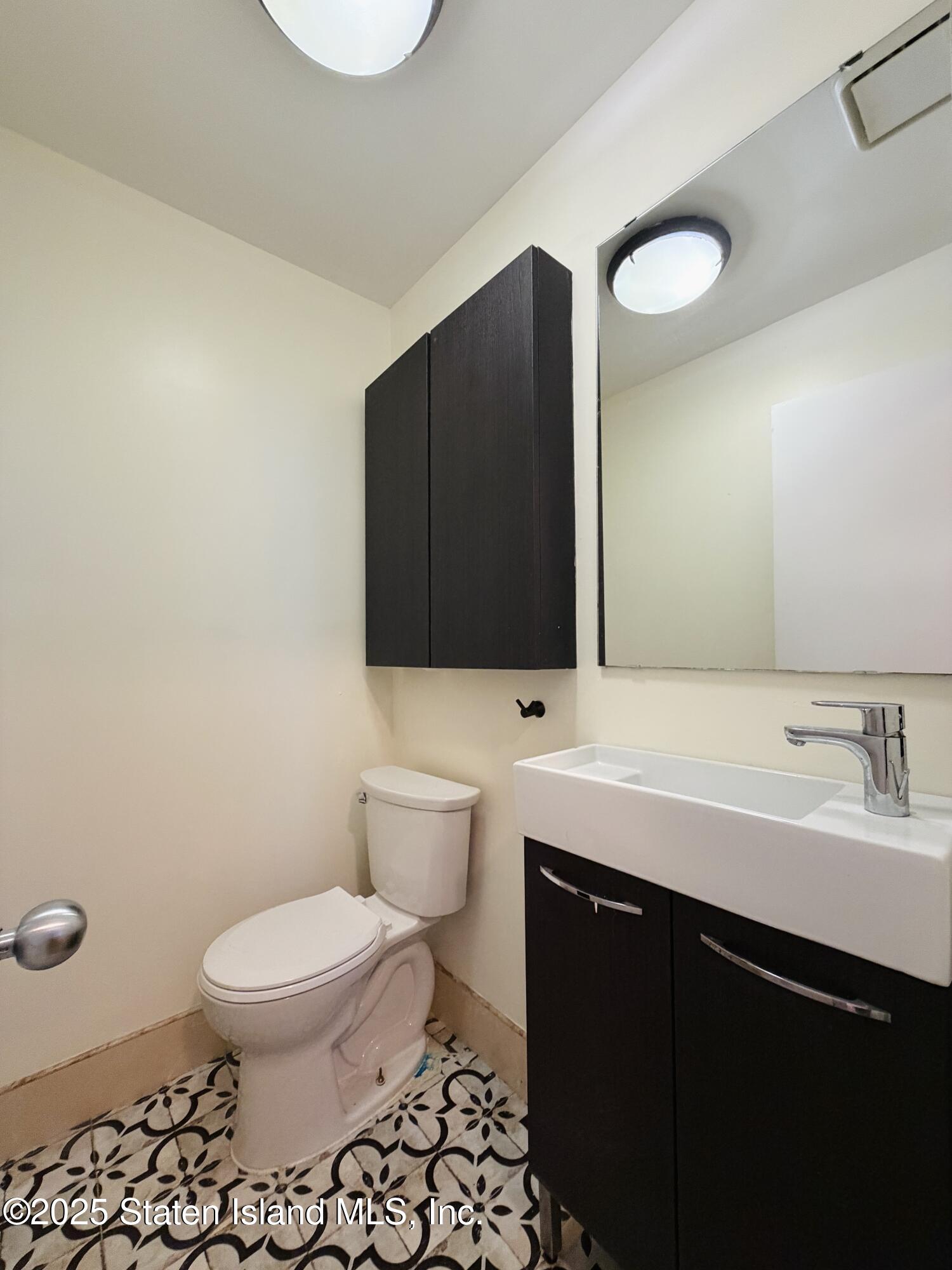 36 Carlyle Green, Staten Island, NY, 10312 image 9