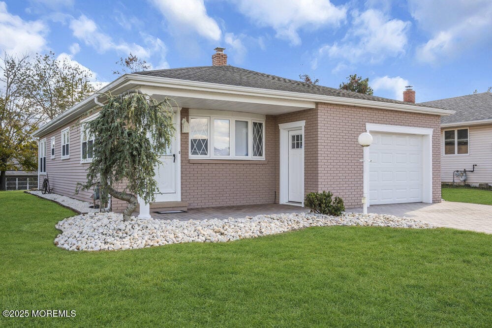 32 Harrington Drive Image 2