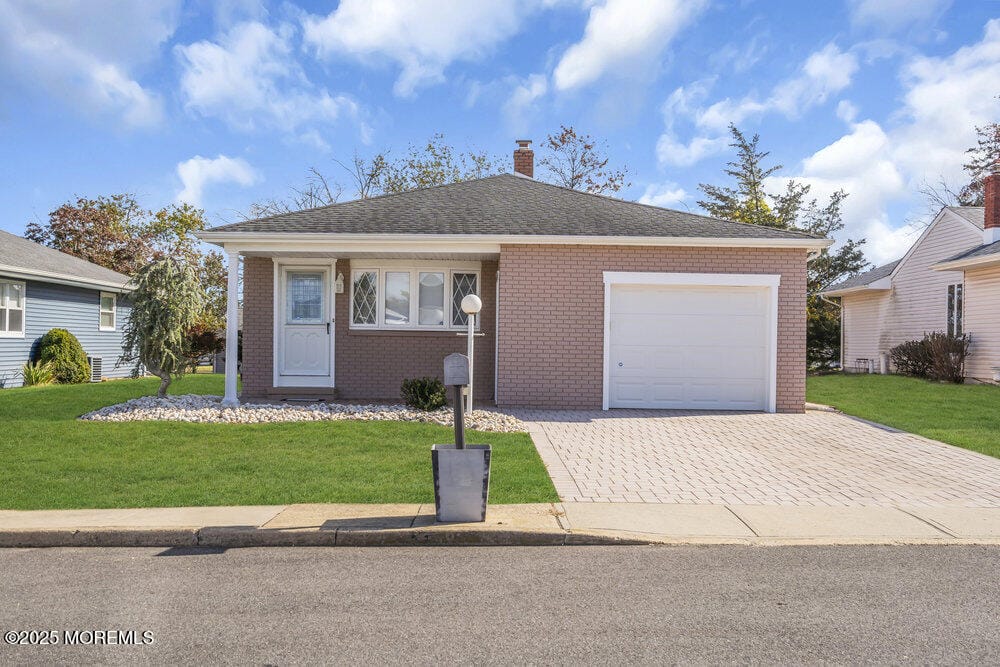 32 Harrington Drive Image 3