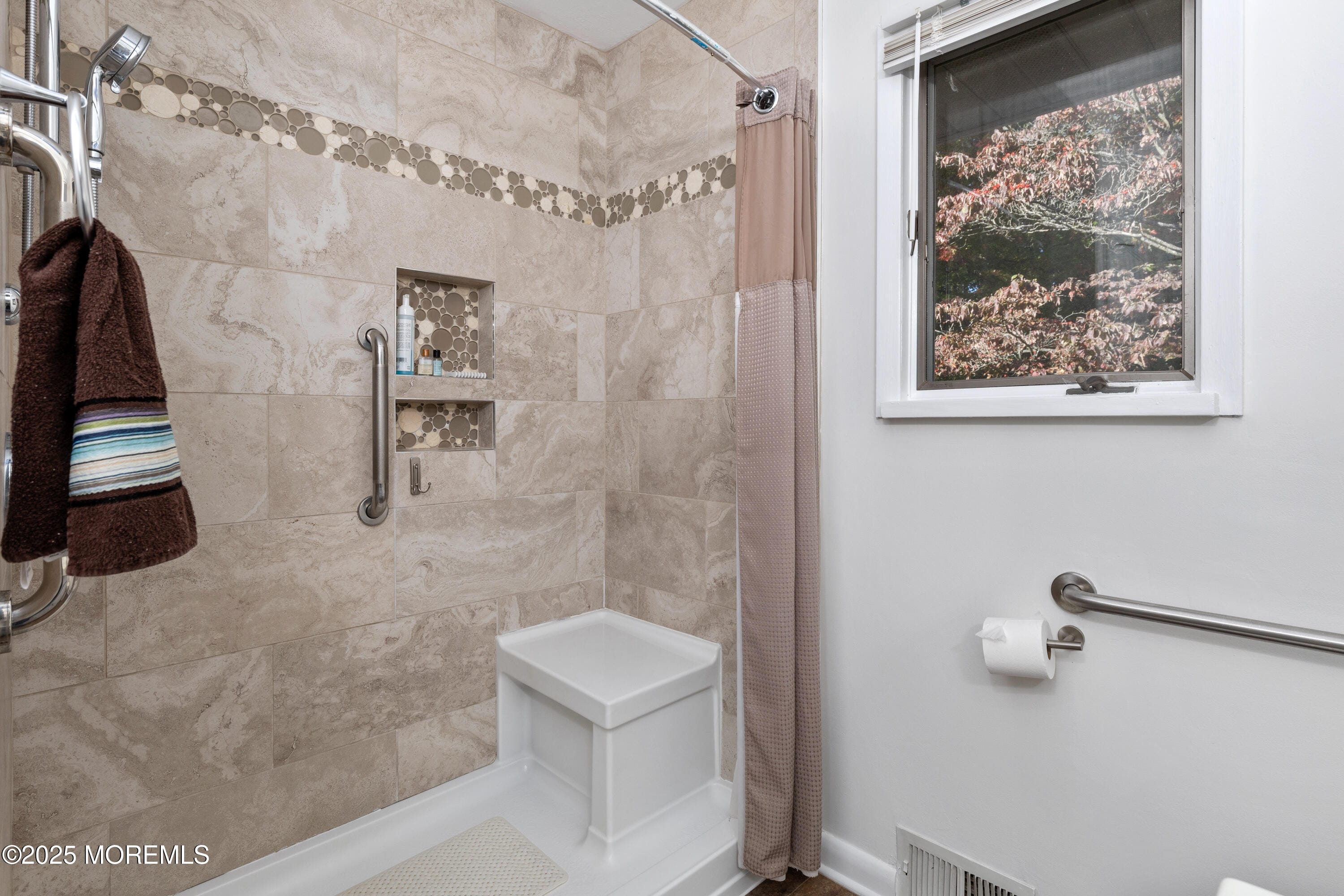 7 Rosewood Terrace, Middletown, NJ, 07748 image 12