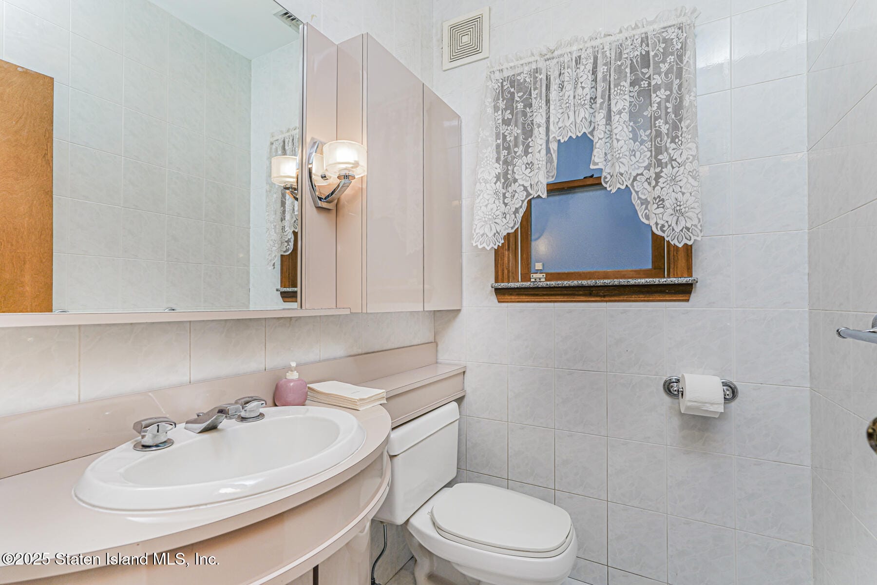 4826 Hylan Boulevard, Staten Island, NY, 10312 image 38