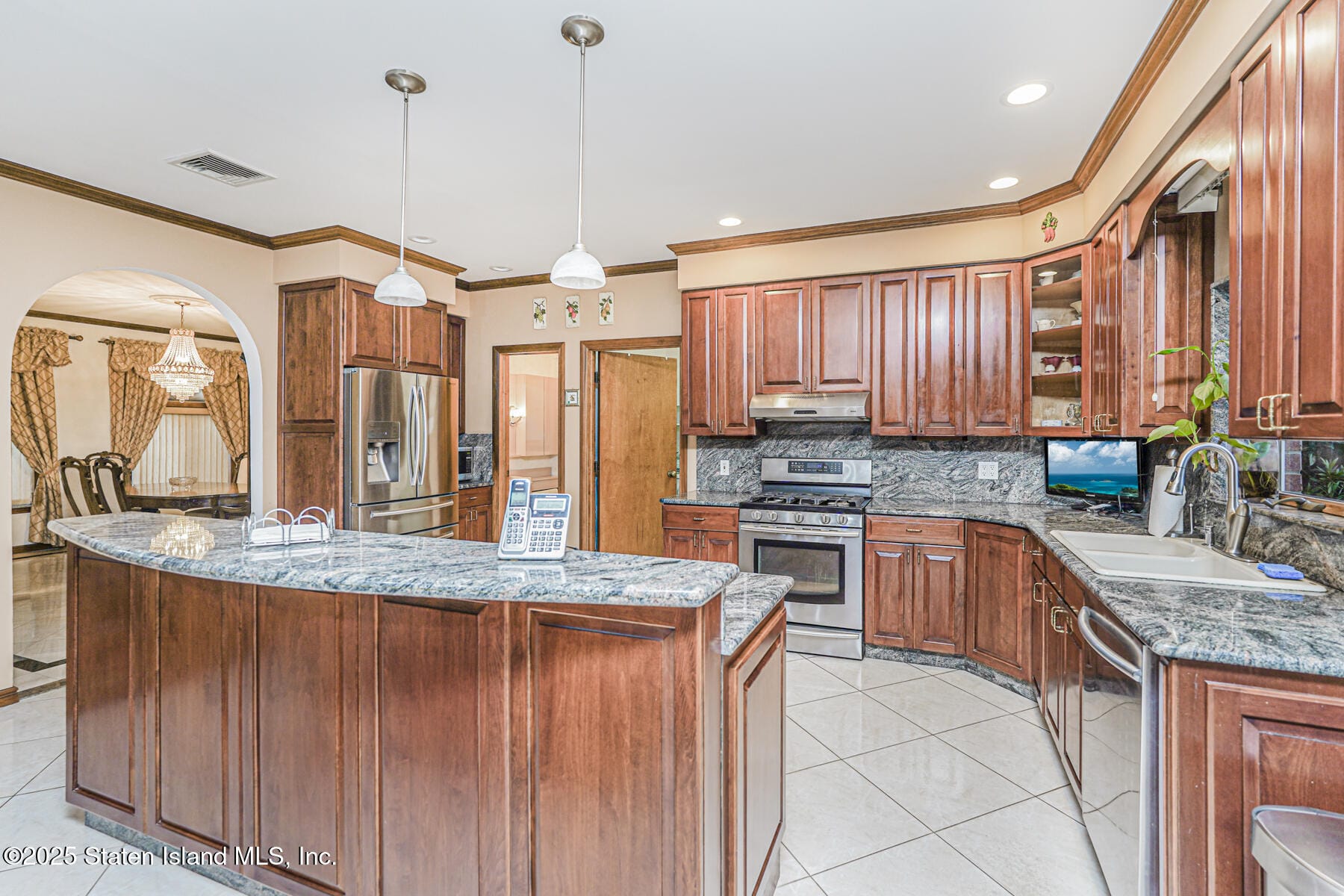 4826 Hylan Boulevard, Staten Island, NY, 10312 image 13