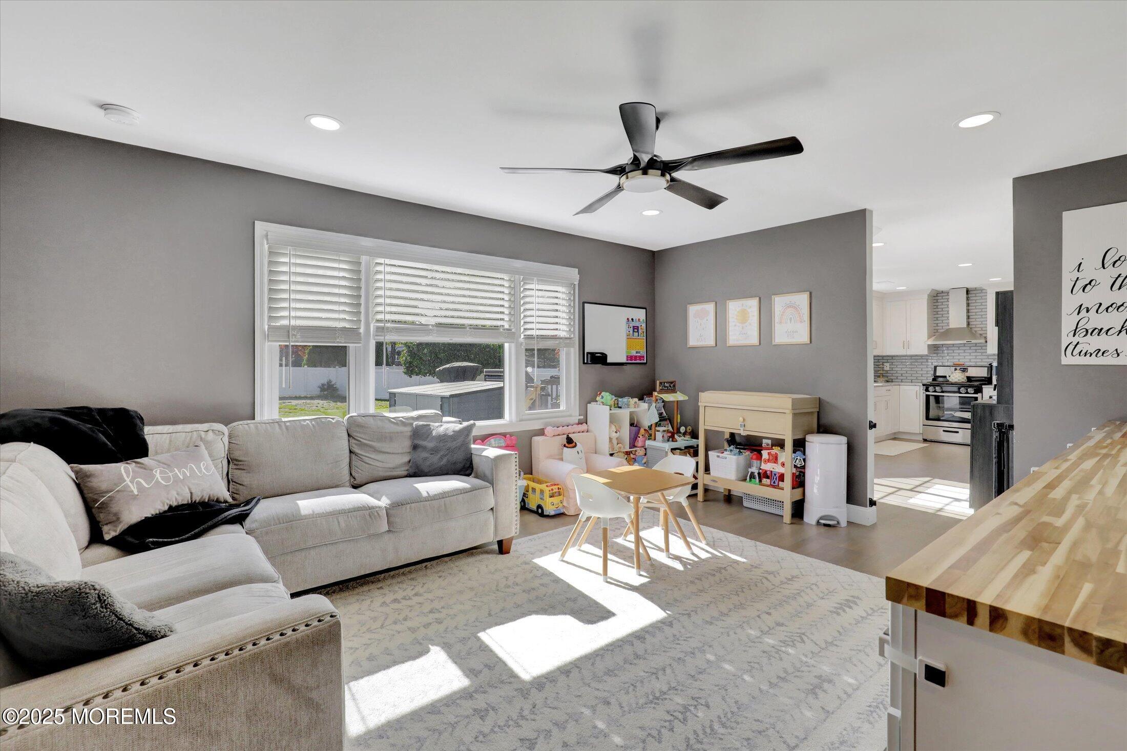 49 Rockwell Circle, Marlboro, NJ, 07746 image 21