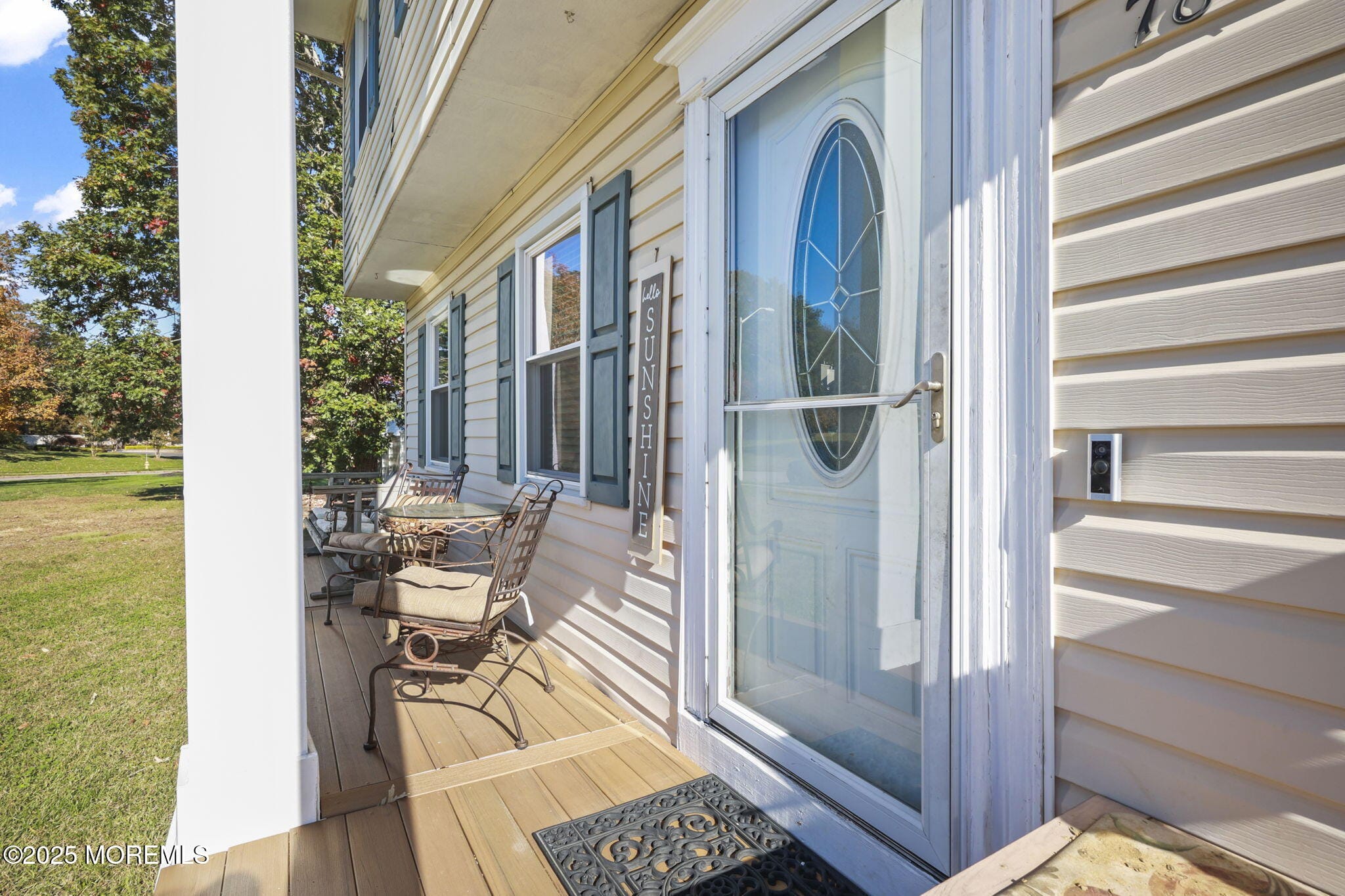 789 Holly Berry Lane Image 3