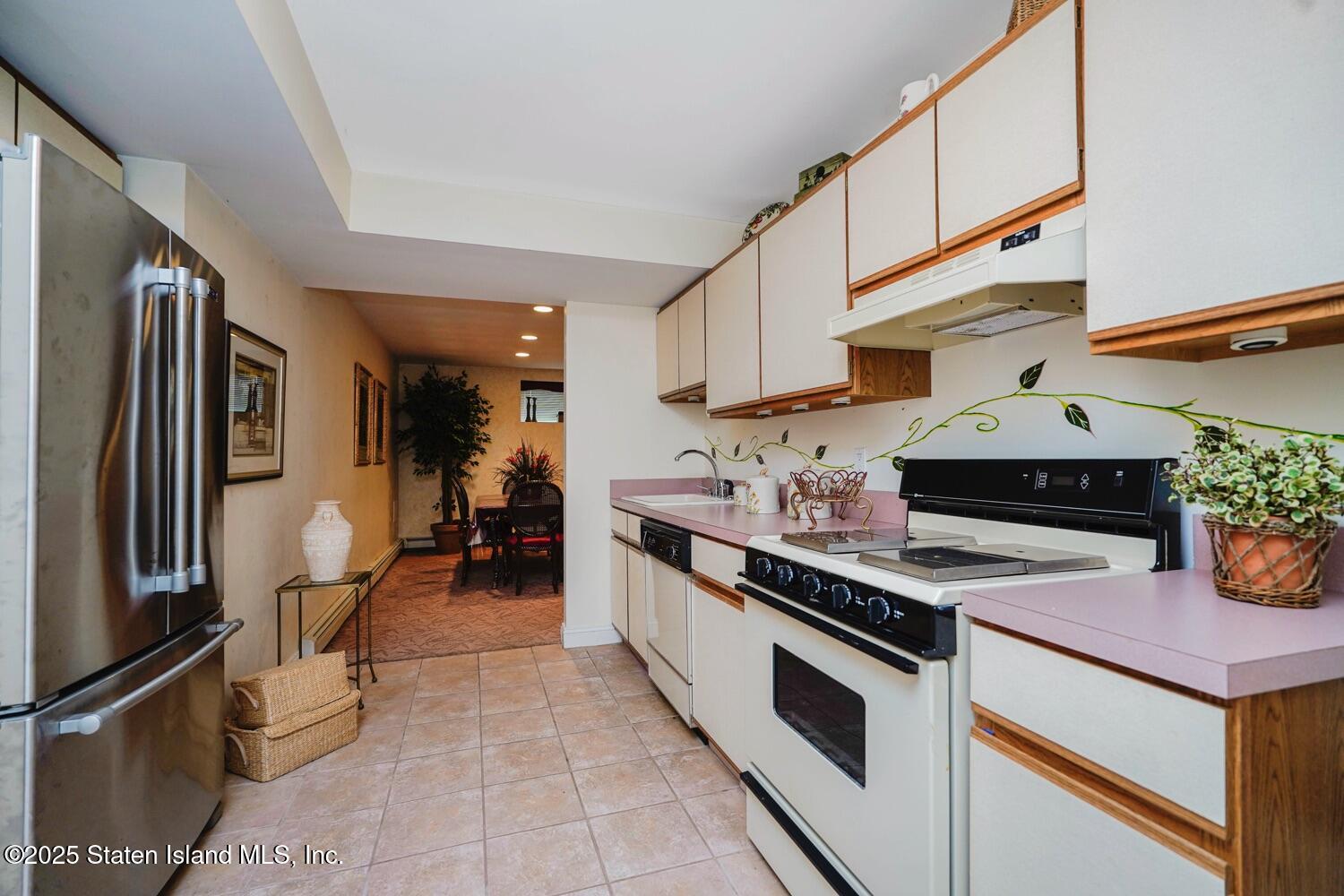 312 Barbara Street, Staten Island, NY, 10306 image 26