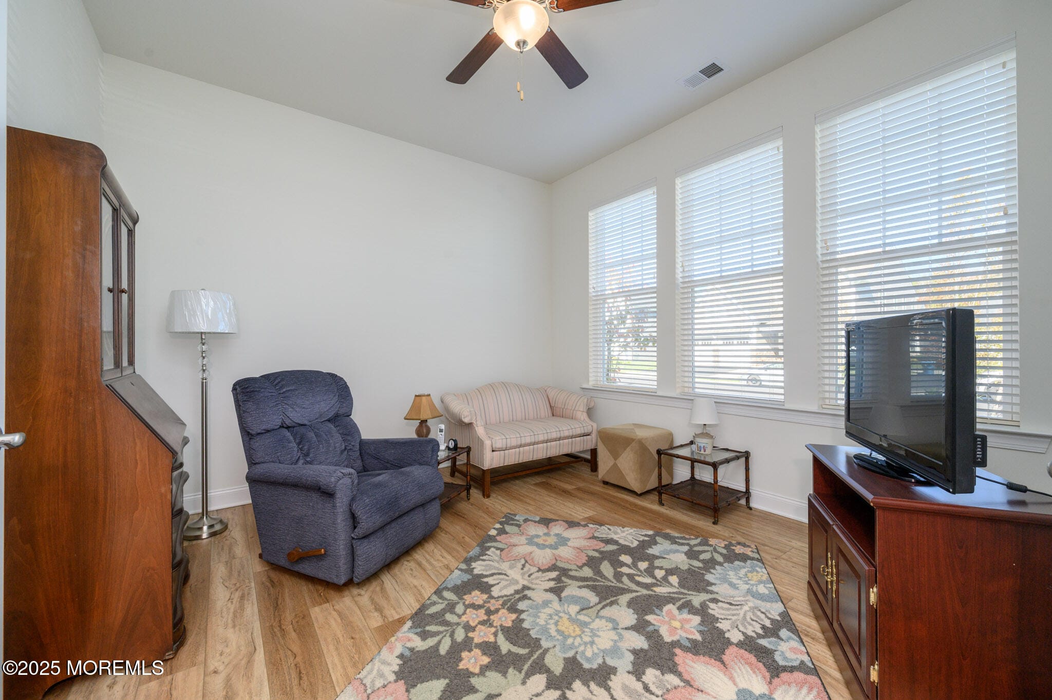 11 Woodspring Road Image 4