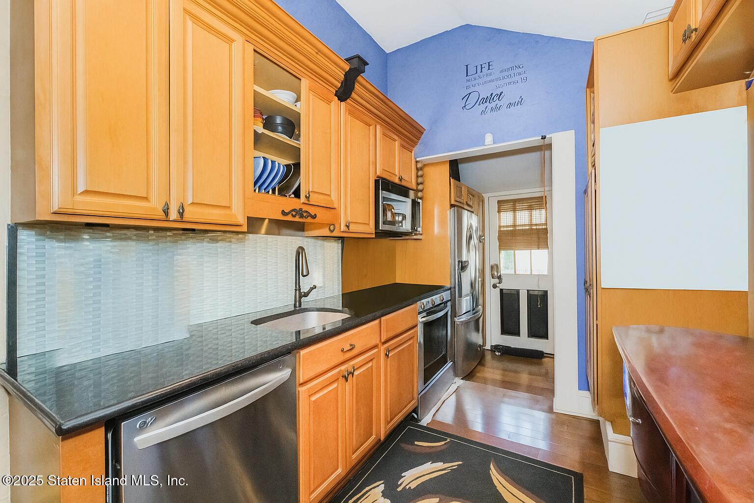 1 Milbank Road, Staten Island, NY, 10306 image 9