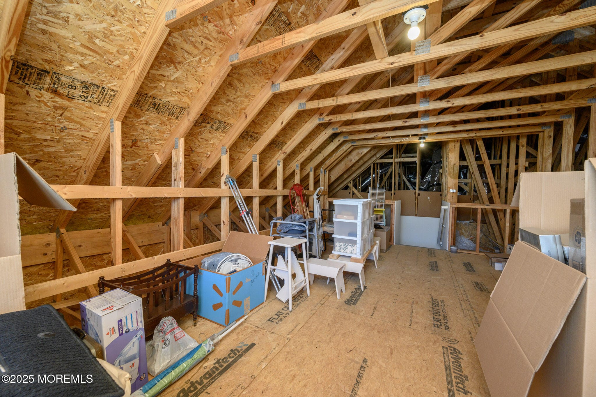 11 Woodspring Road, Farmingdale, NJ, 07727 image 30