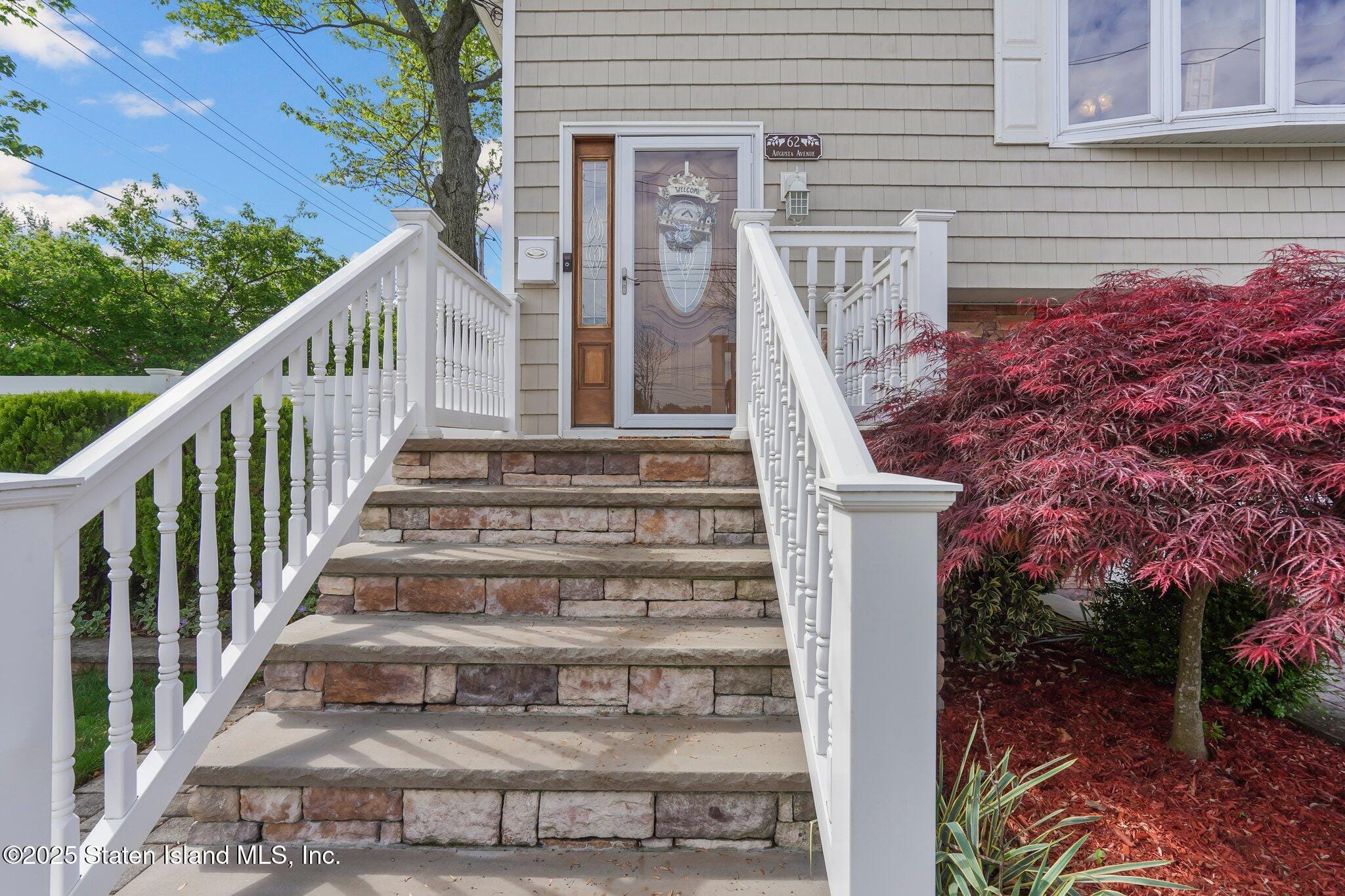 62 Augusta Avenue Image 5