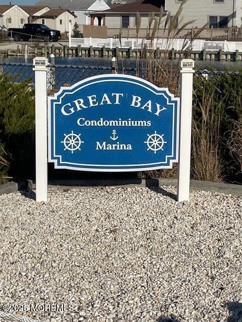 7 W Playhouse Drive 17 Image 4