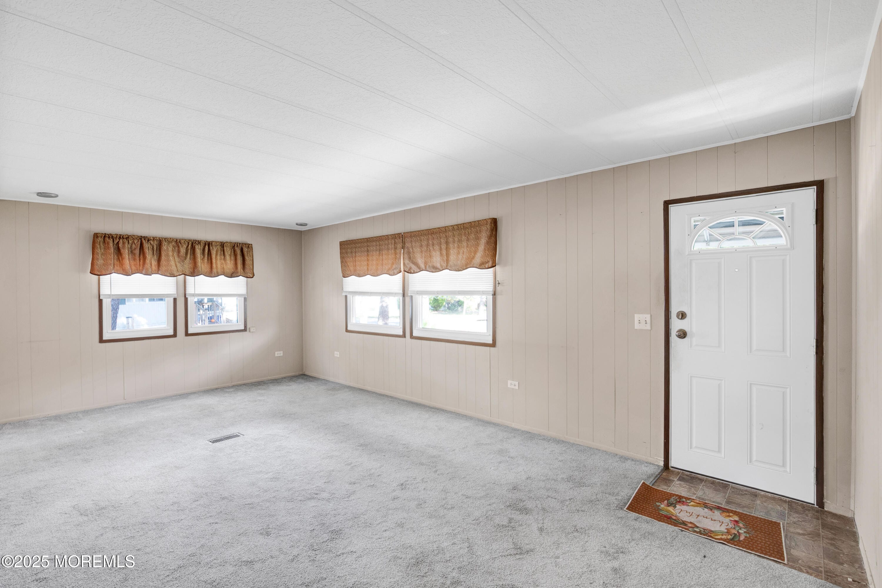 70 Woodchuck Parkway Image 5