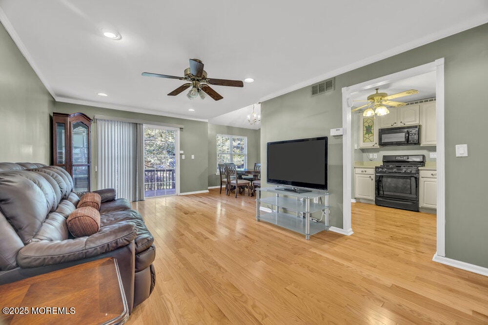 9 Rozalyn Lane 131 Image 5