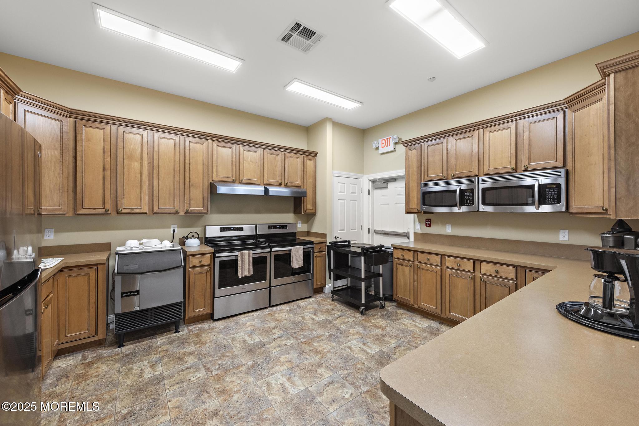 11 Woodview Drive, Whiting, NJ, 08759 image 46