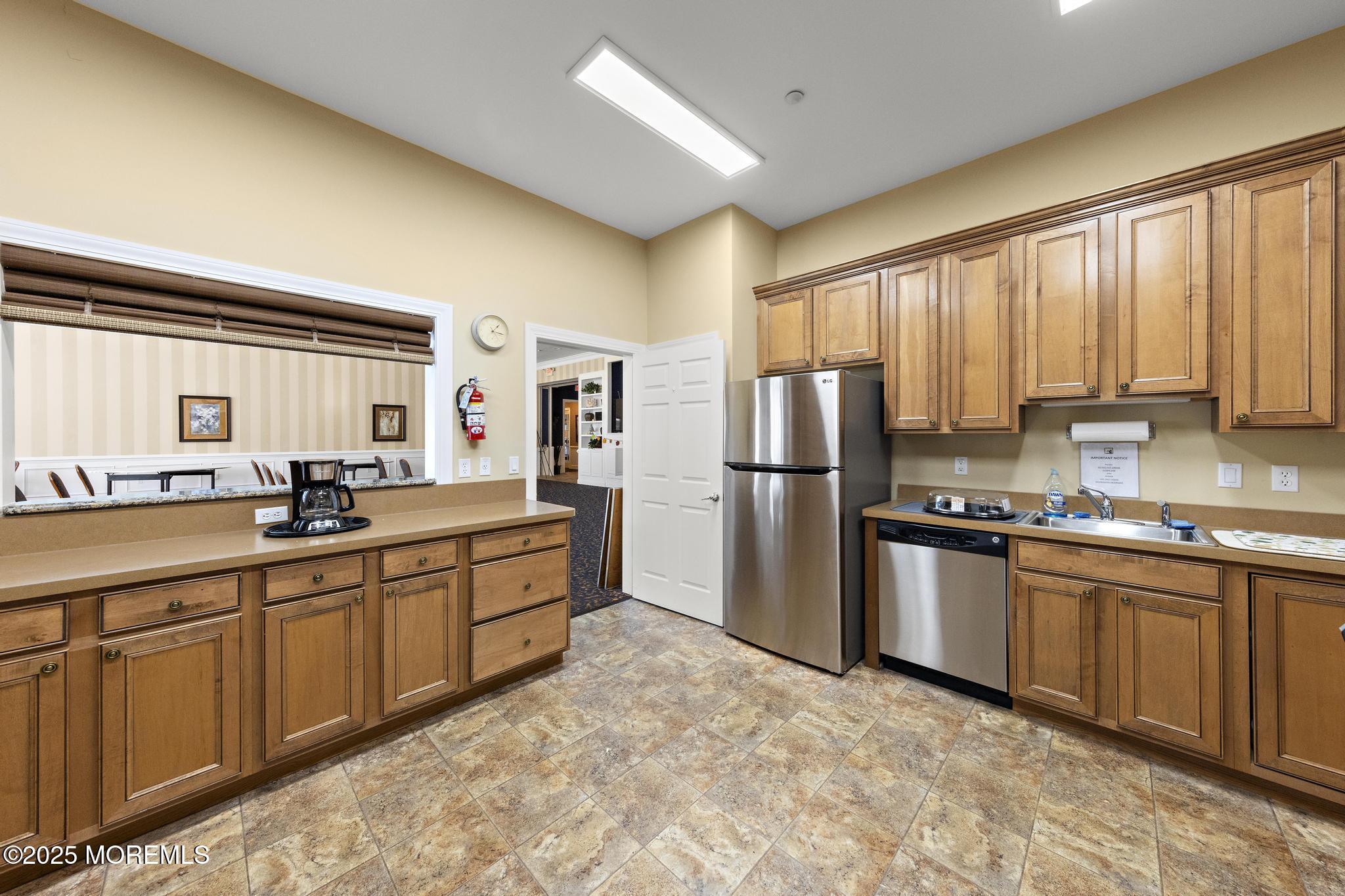 11 Woodview Drive, Whiting, NJ, 08759 image 47