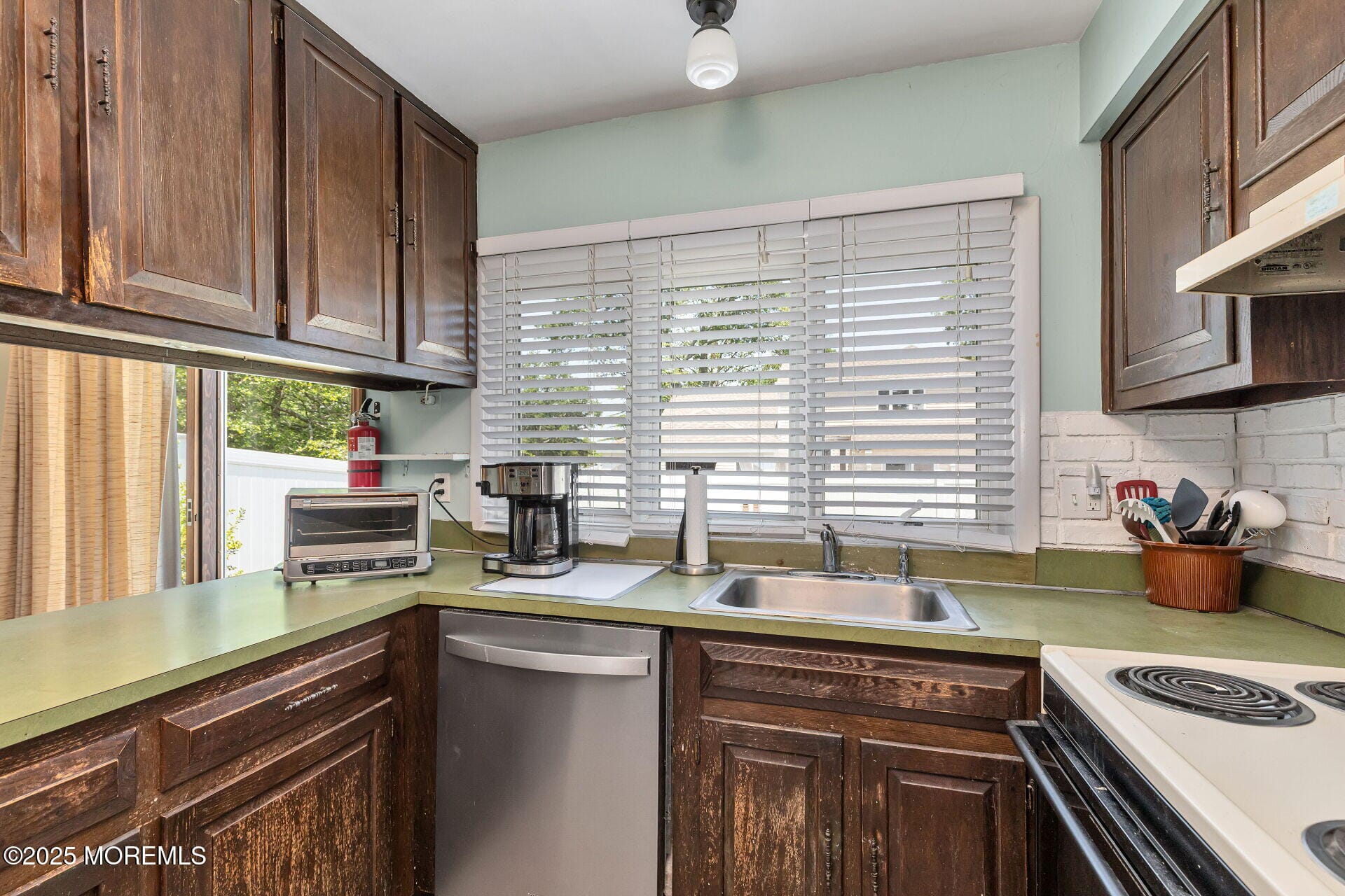 998 Bell Street, Toms River, NJ, 08753 image 10