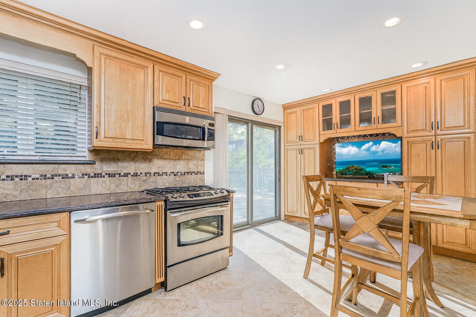 98 Dogwood Lane, Staten Island, NY, 10305 image 13