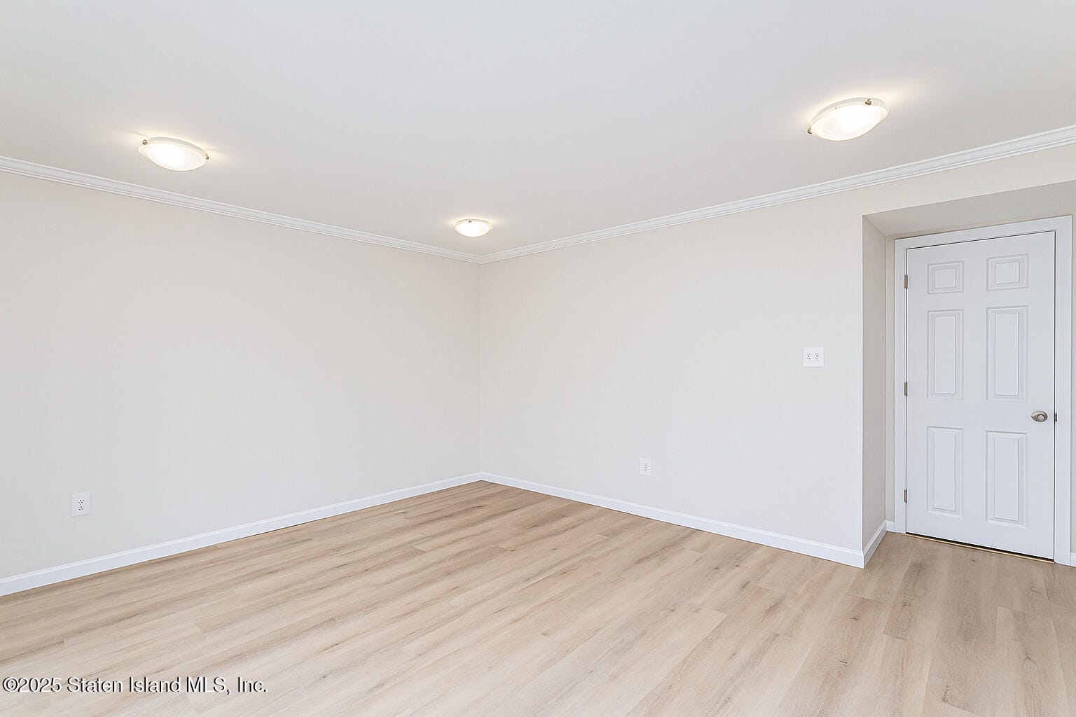 98 Dogwood Lane, Staten Island, NY, 10305 image 25