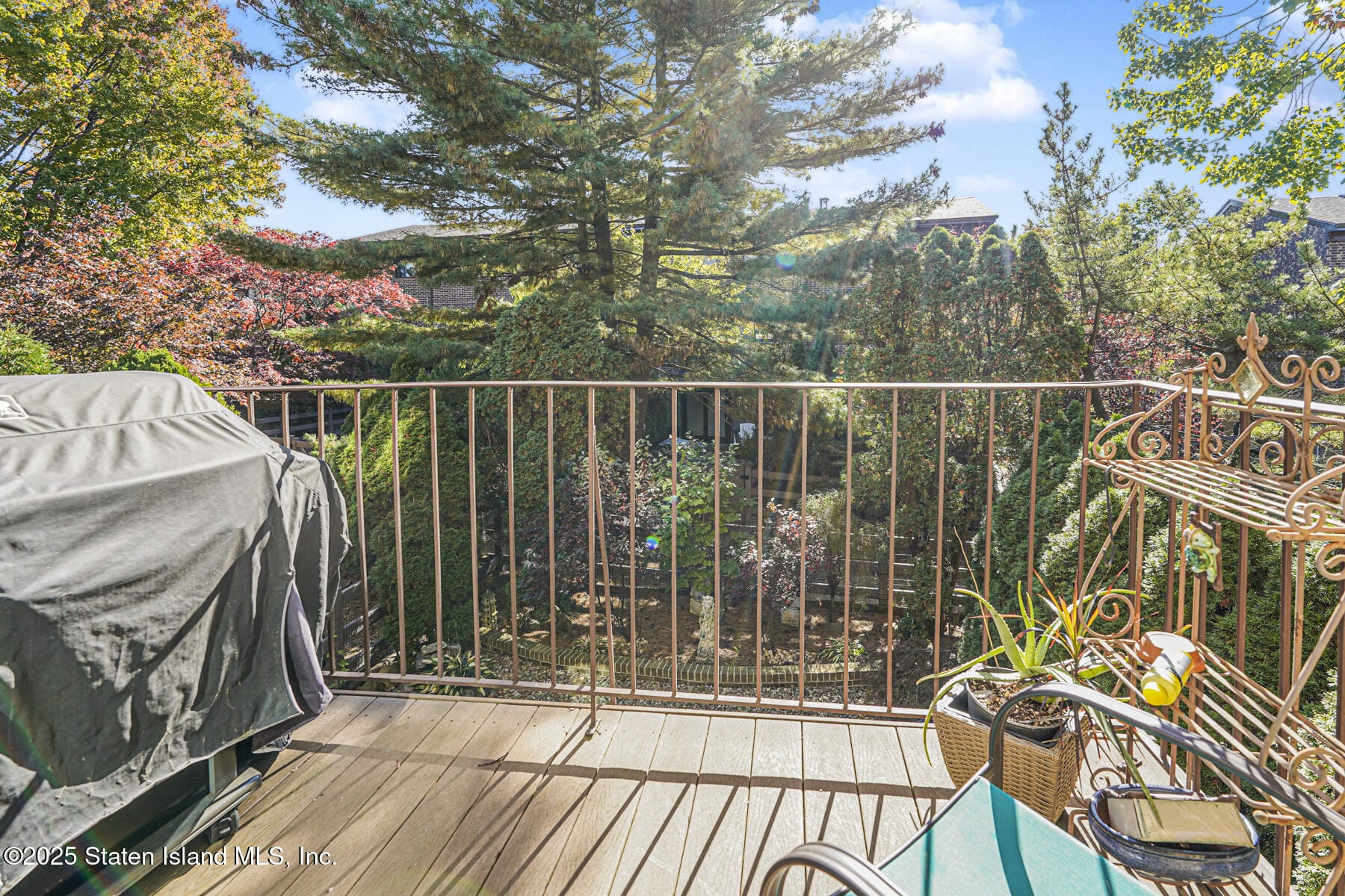 98 Dogwood Lane, Staten Island, NY, 10305 image 10