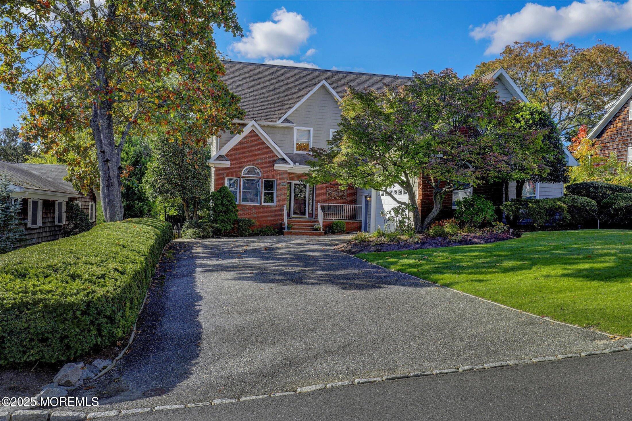 14 Laurel Avenue Image 3