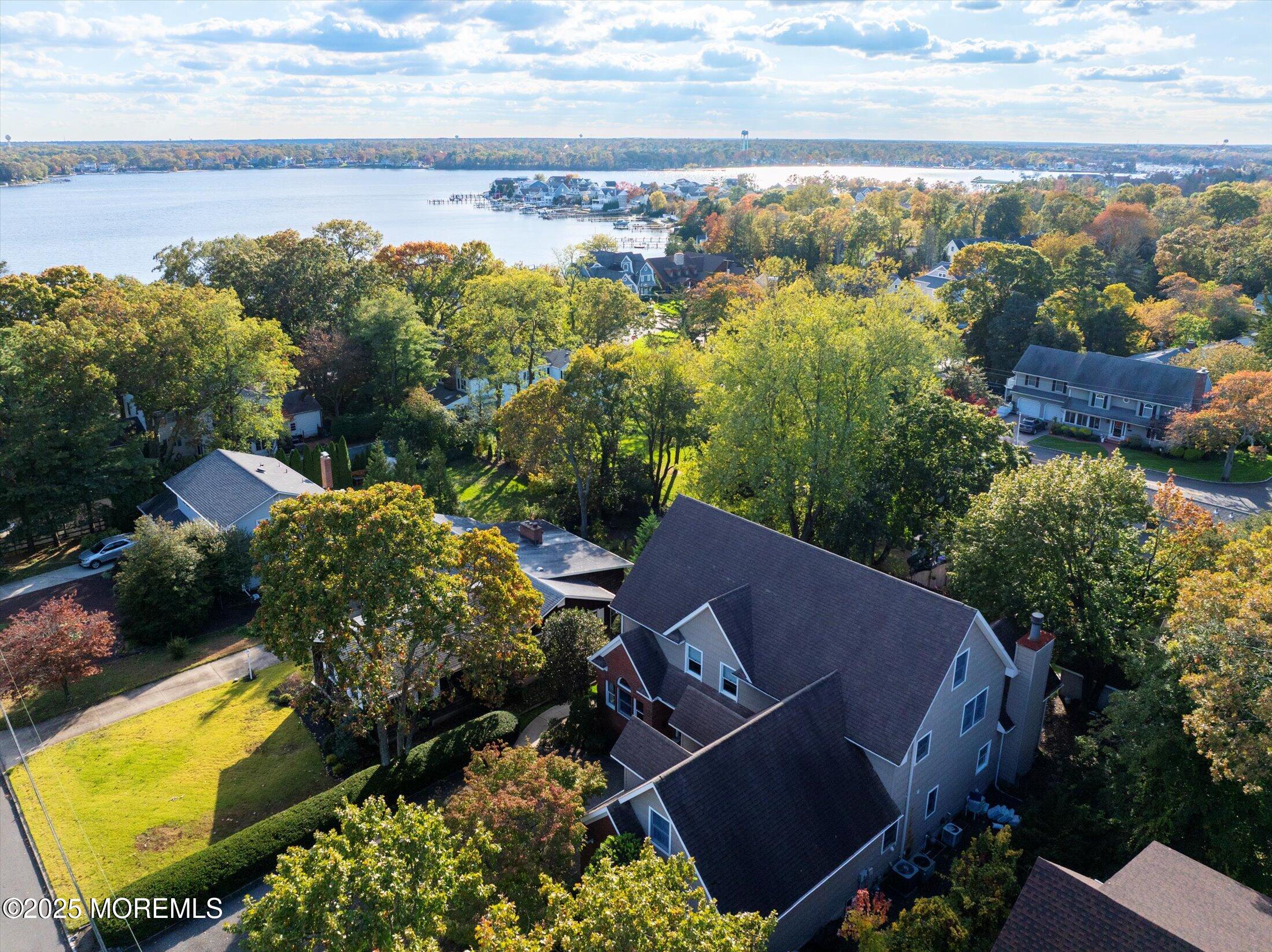 14 Laurel Avenue Image 5