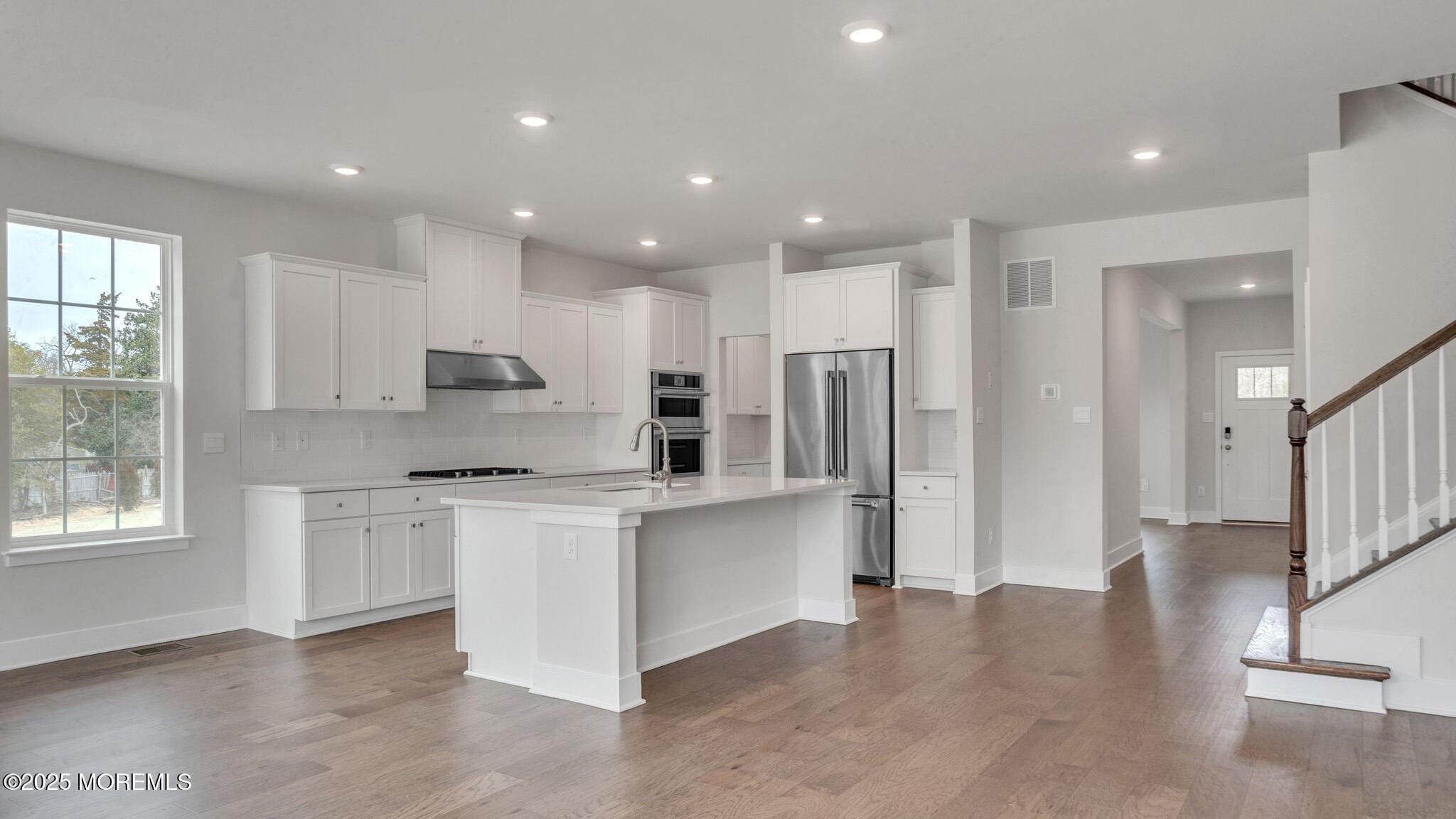 8 E Garfield Avenue, Atlantic Highlands, NJ, 07716 image 6