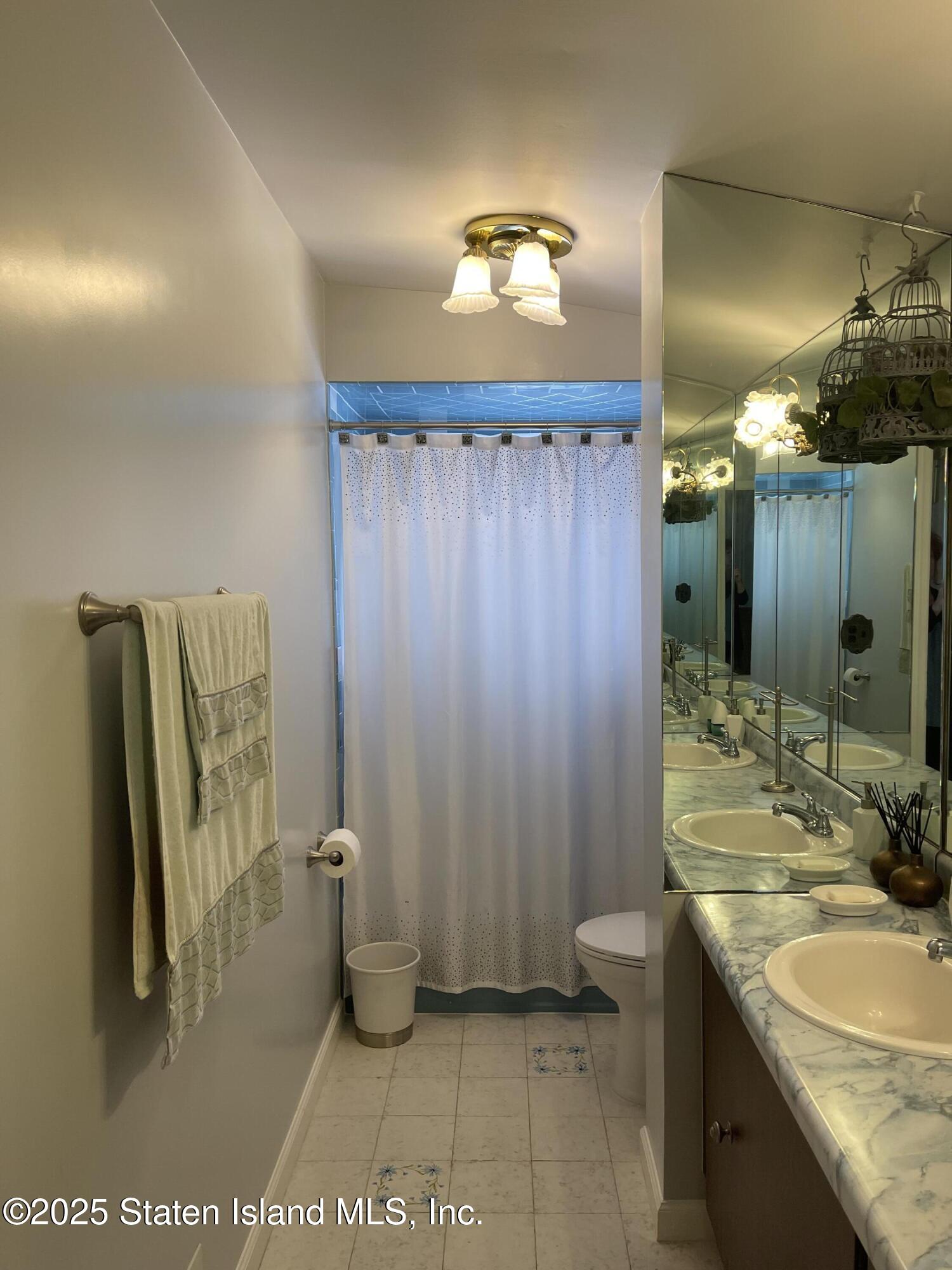 524 Eltingville Boulevard, Staten Island, NY, 10312 image 22