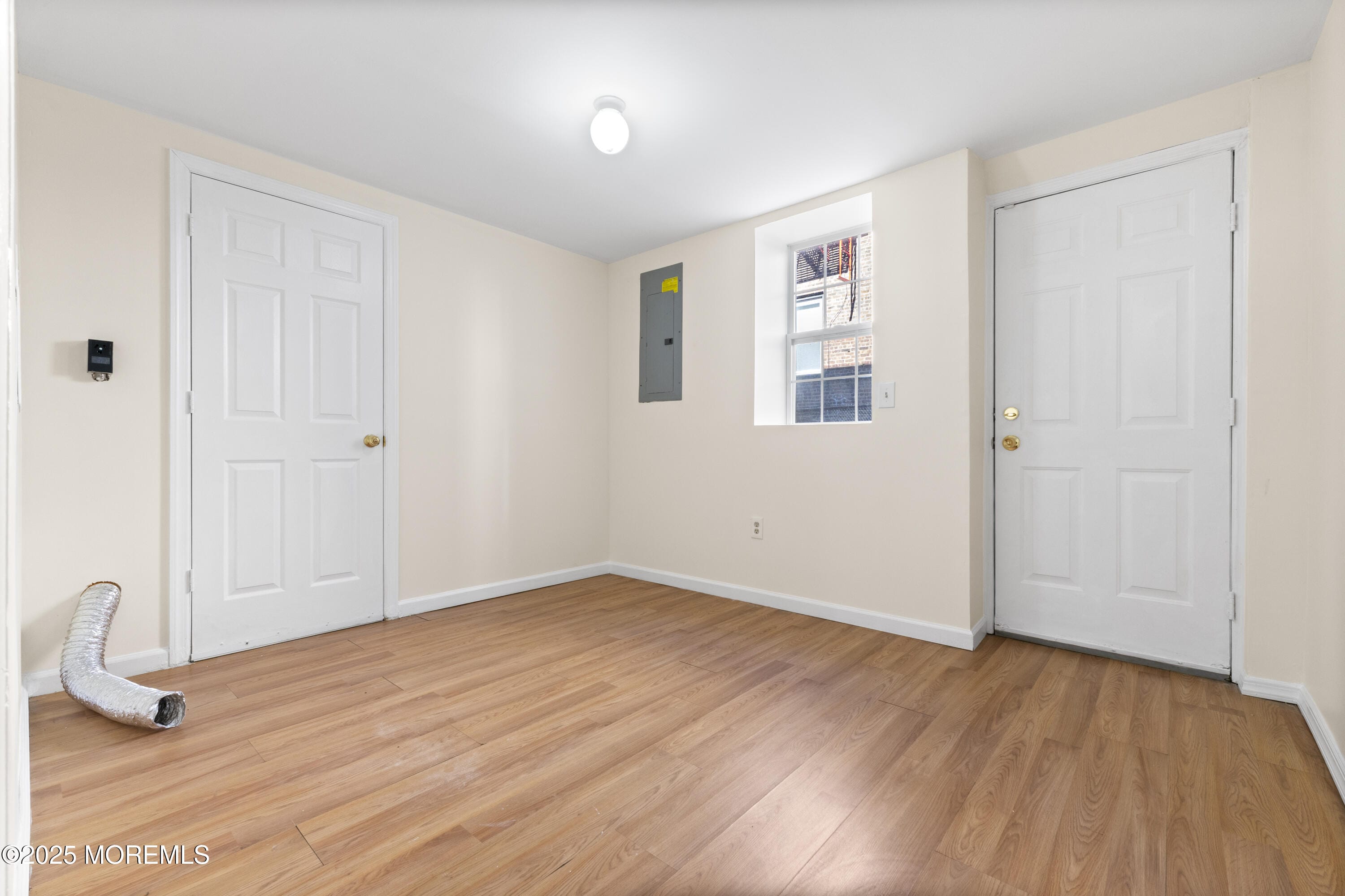 12 Carmella Court, Newark, NJ, 07104 image 6