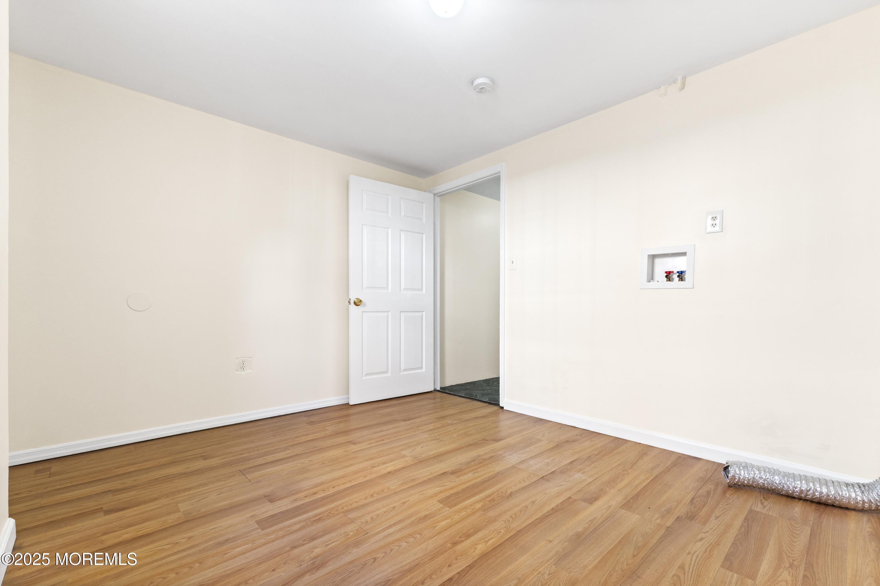 12 Carmella Court, Newark, NJ, 07104 image 7