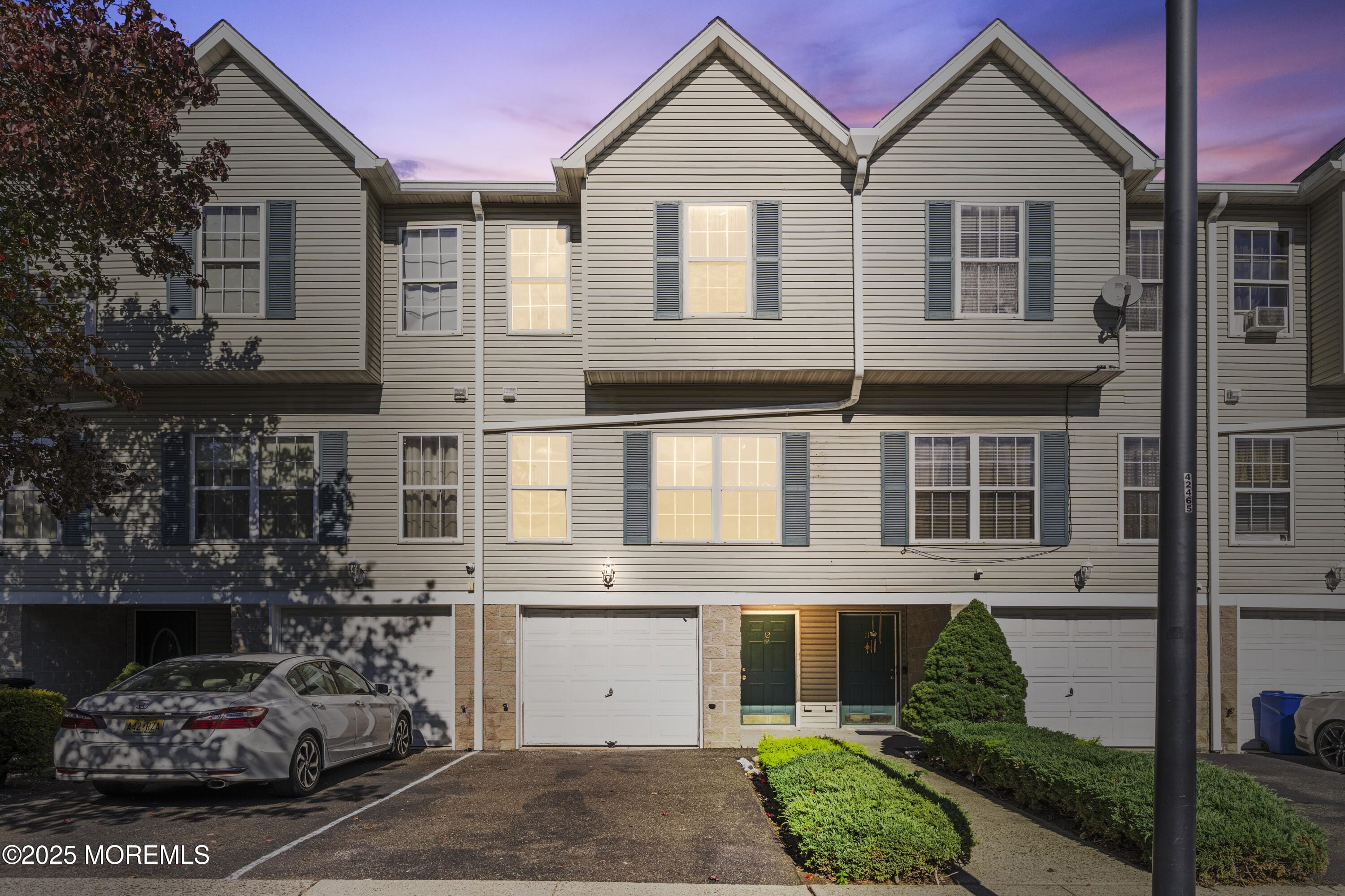 12 Carmella Court, Newark, NJ, 07104