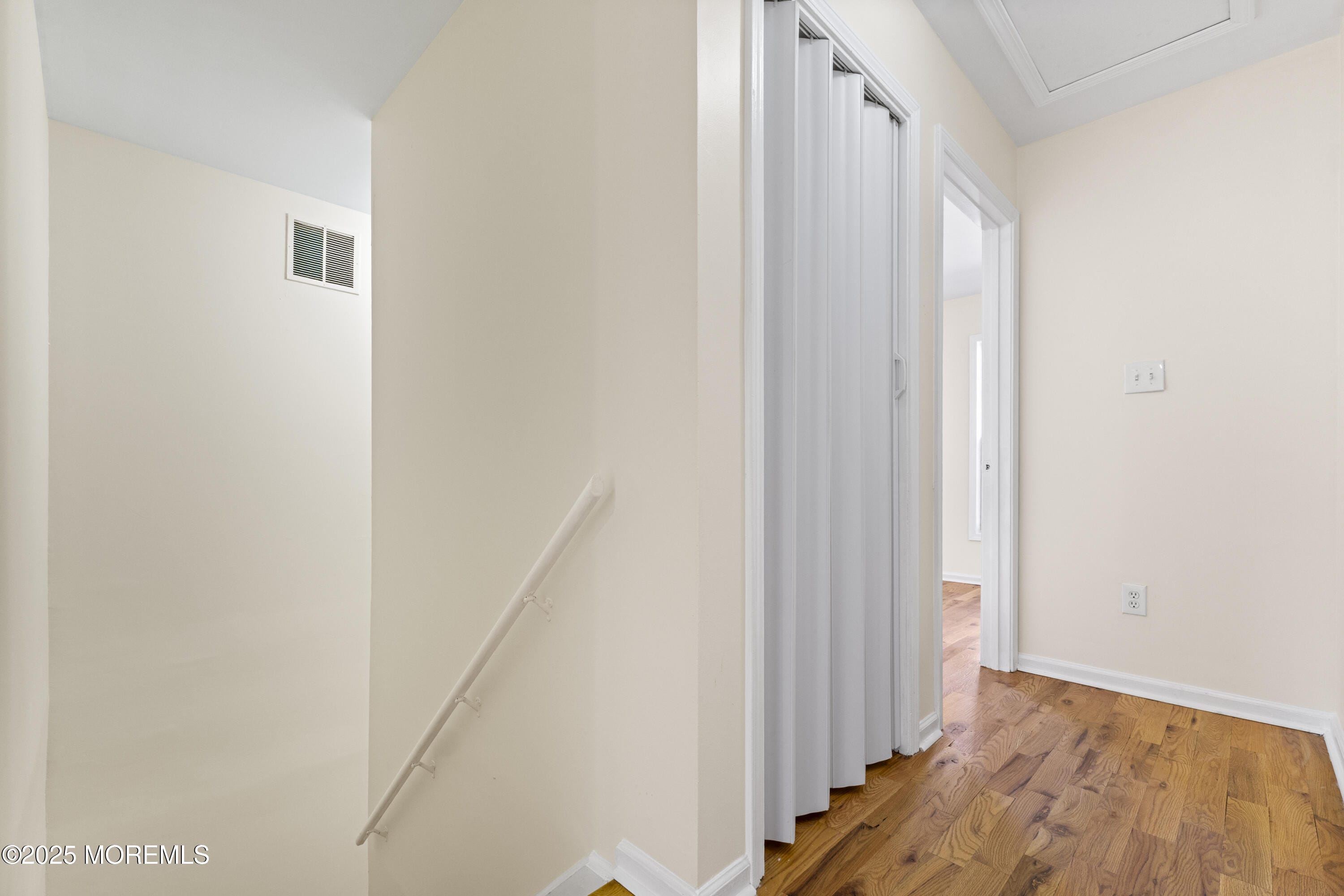 12 Carmella Court, Newark, NJ, 07104 image 35