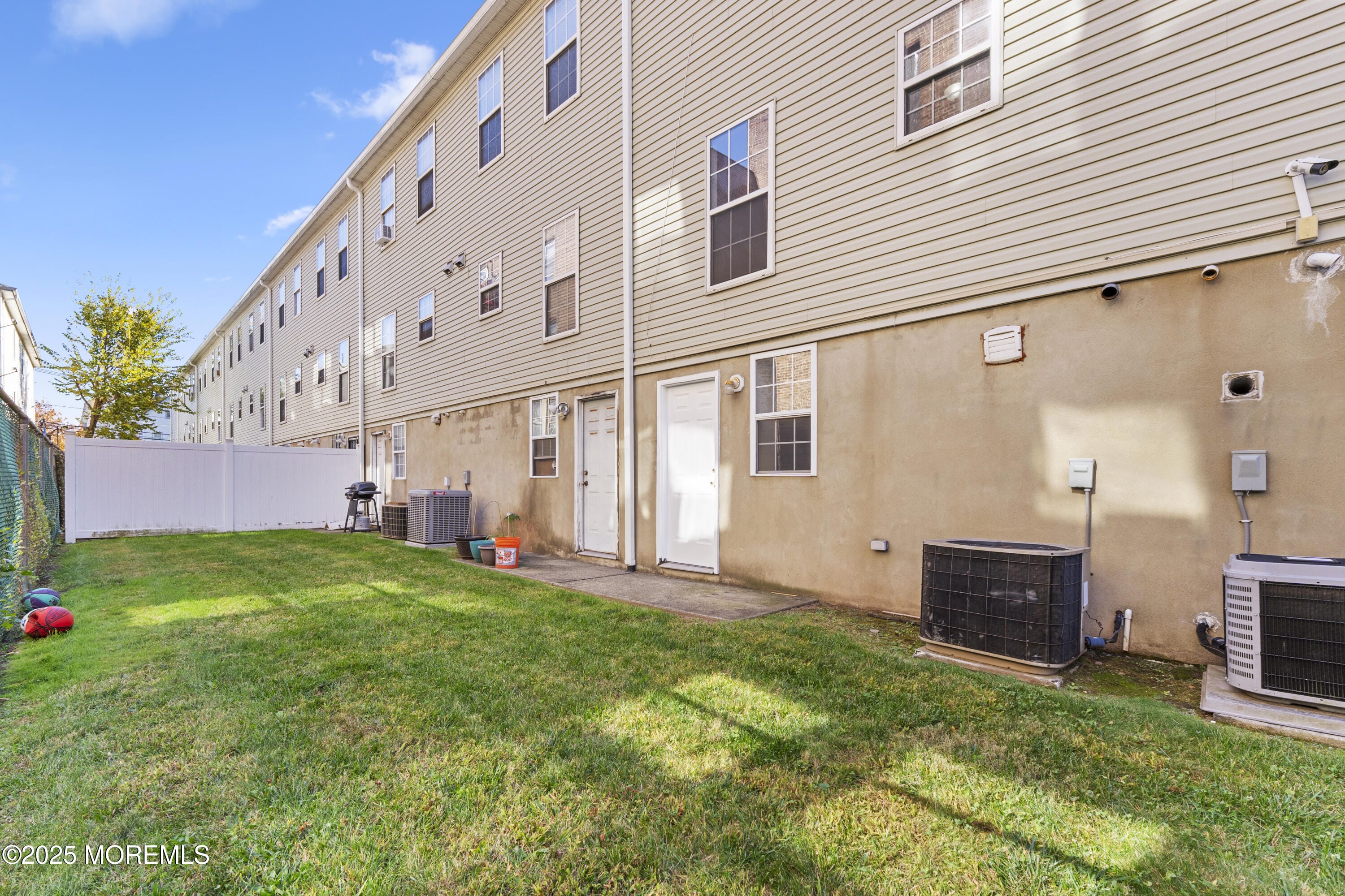 12 Carmella Court, Newark, NJ, 07104 image 39