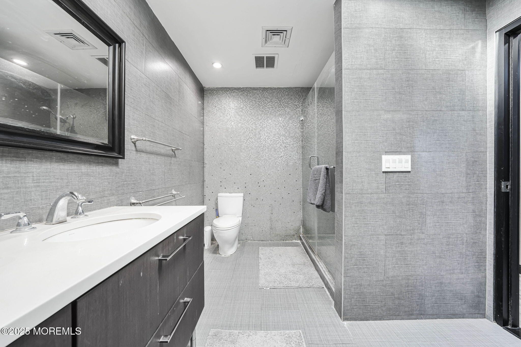 75 Cedar Street, Garfield, NJ, 07026 image 19