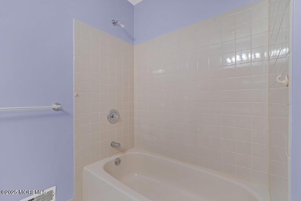 87 Secretariat Court, Tinton Falls, NJ, 07724 image 20