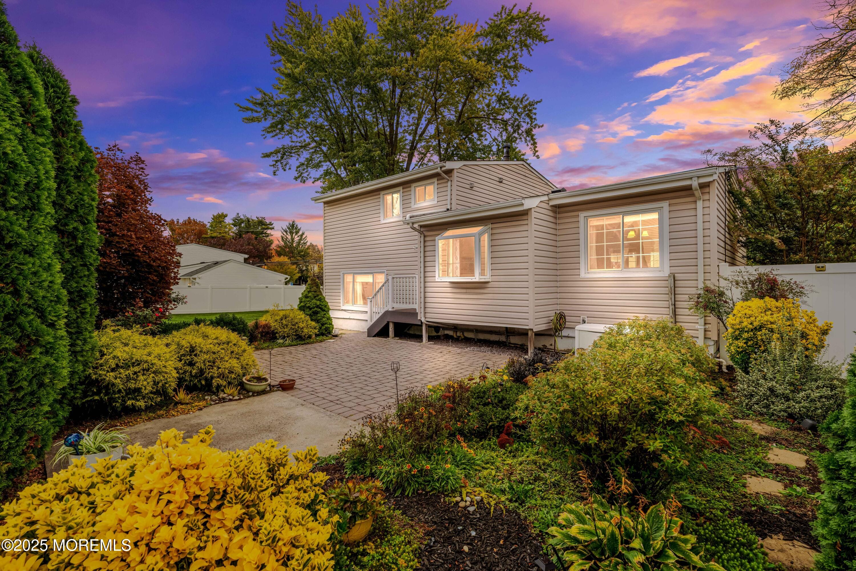 5 Grace Drive Image 4