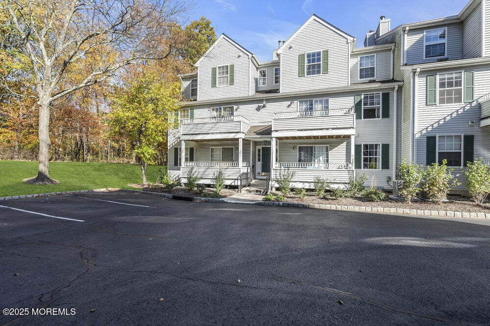 3306 Appleton Way Image 2