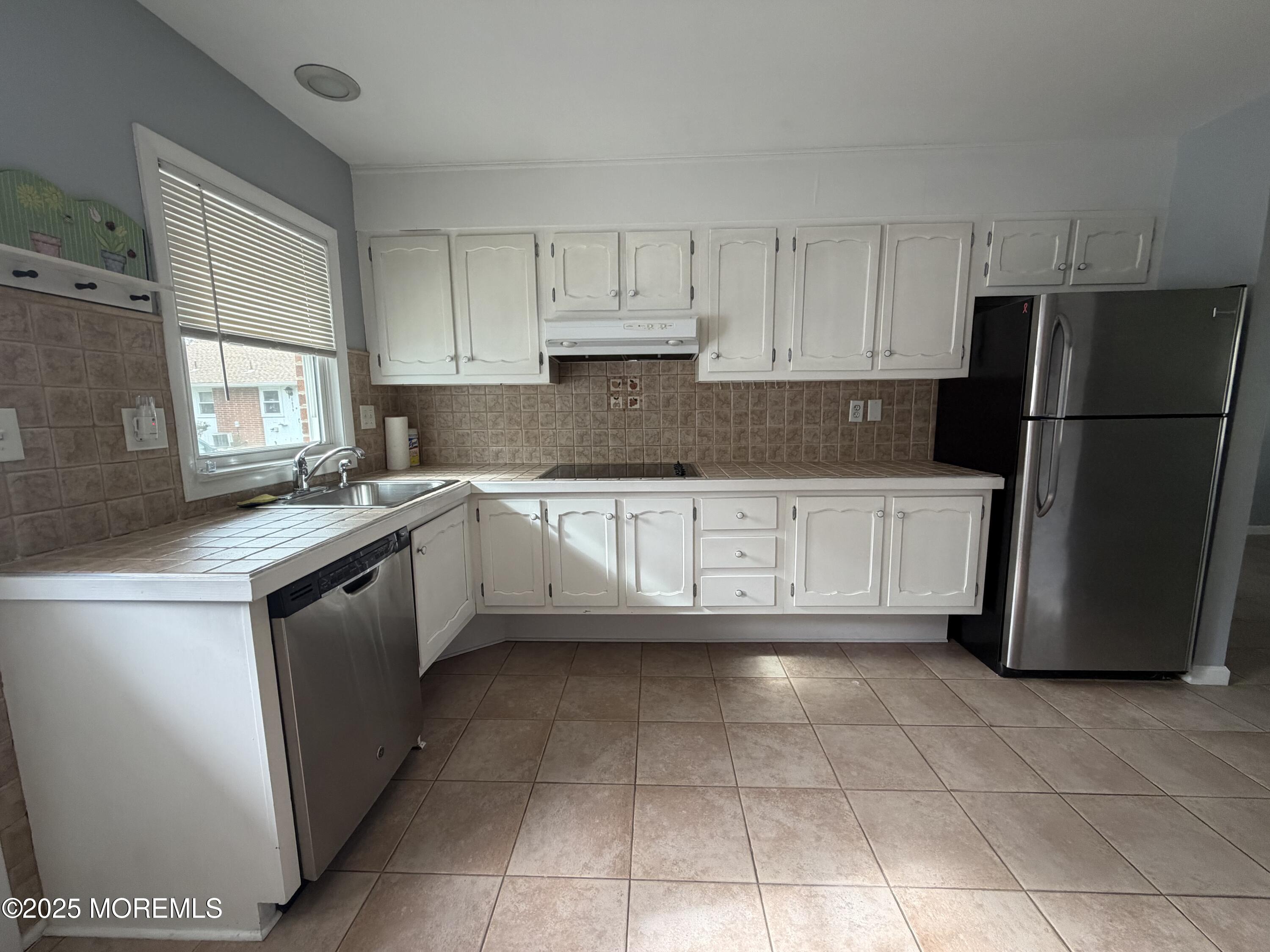 664D Plymouth Drive, Lakewood, NJ, 08701 image 9