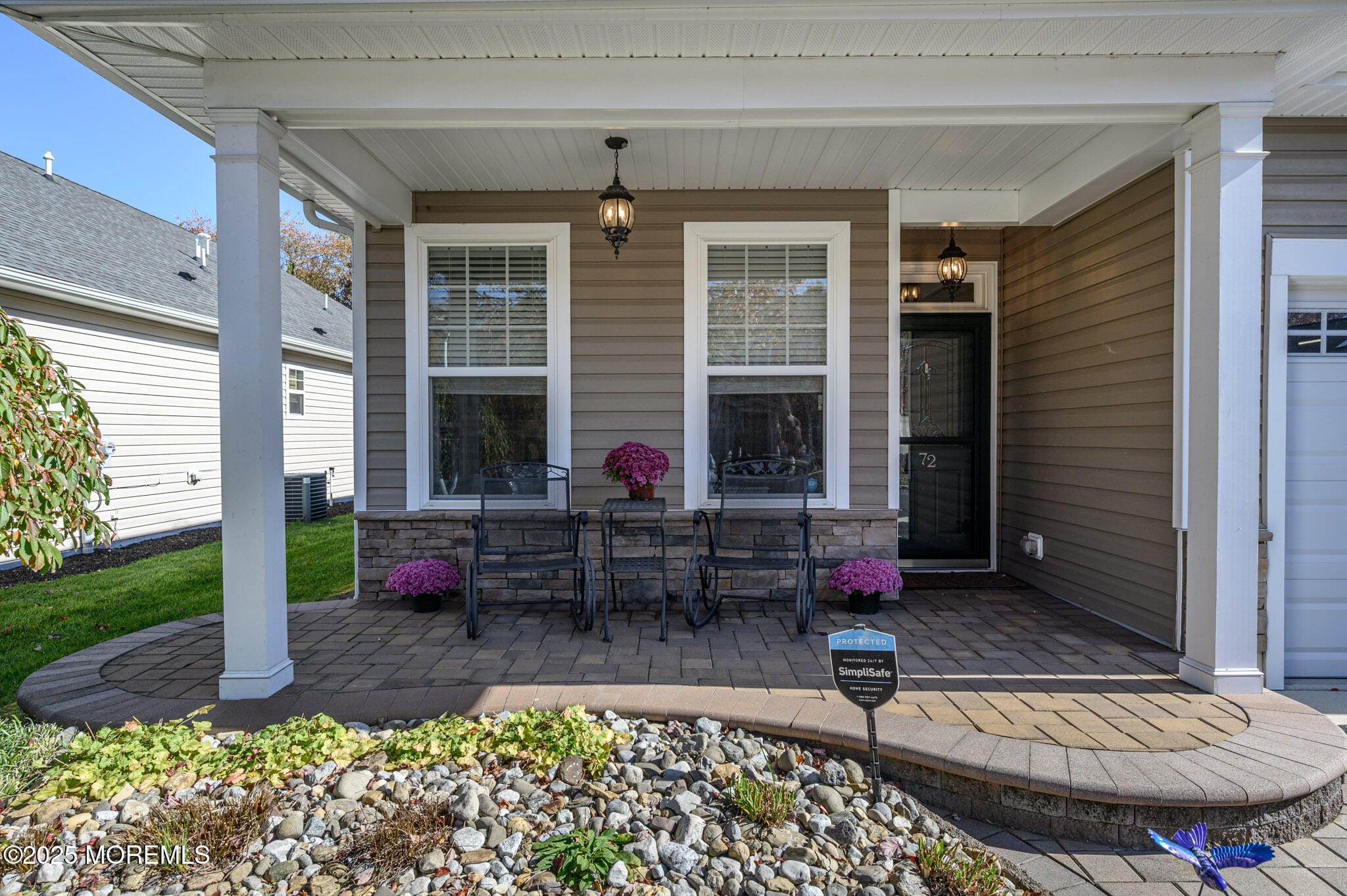 72 Kingston Drive Image 2