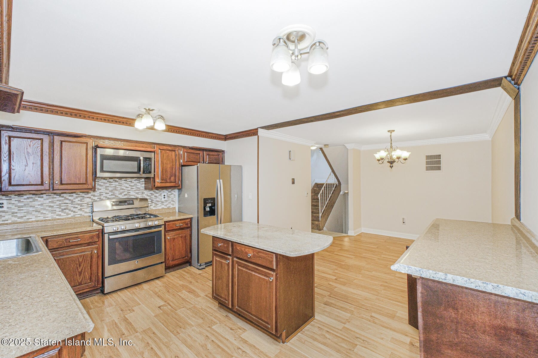 47 Carlyle Green, Staten Island, NY, 10312 image 6