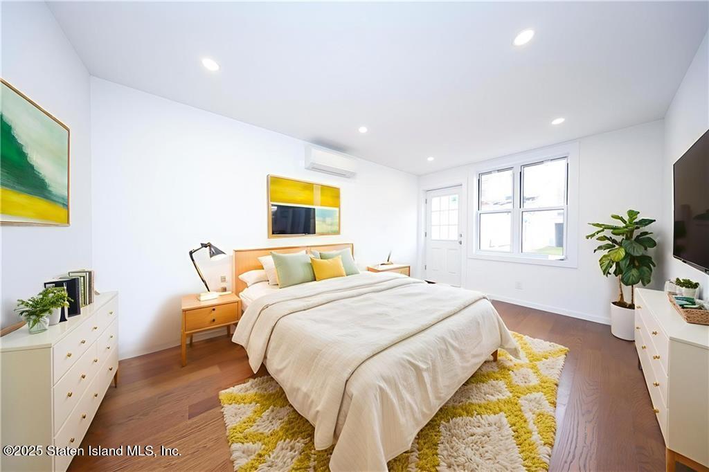 189 Saint Marys Avenue, Staten Island, NY, 10305 image 12